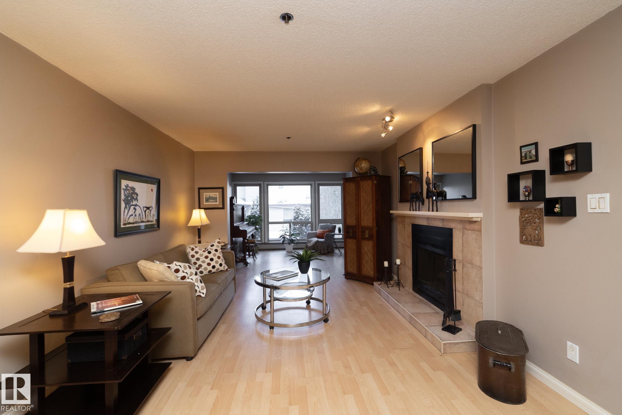 203 - 10171 119 Street NW, Wîhkwêntôwin, Edmonton
