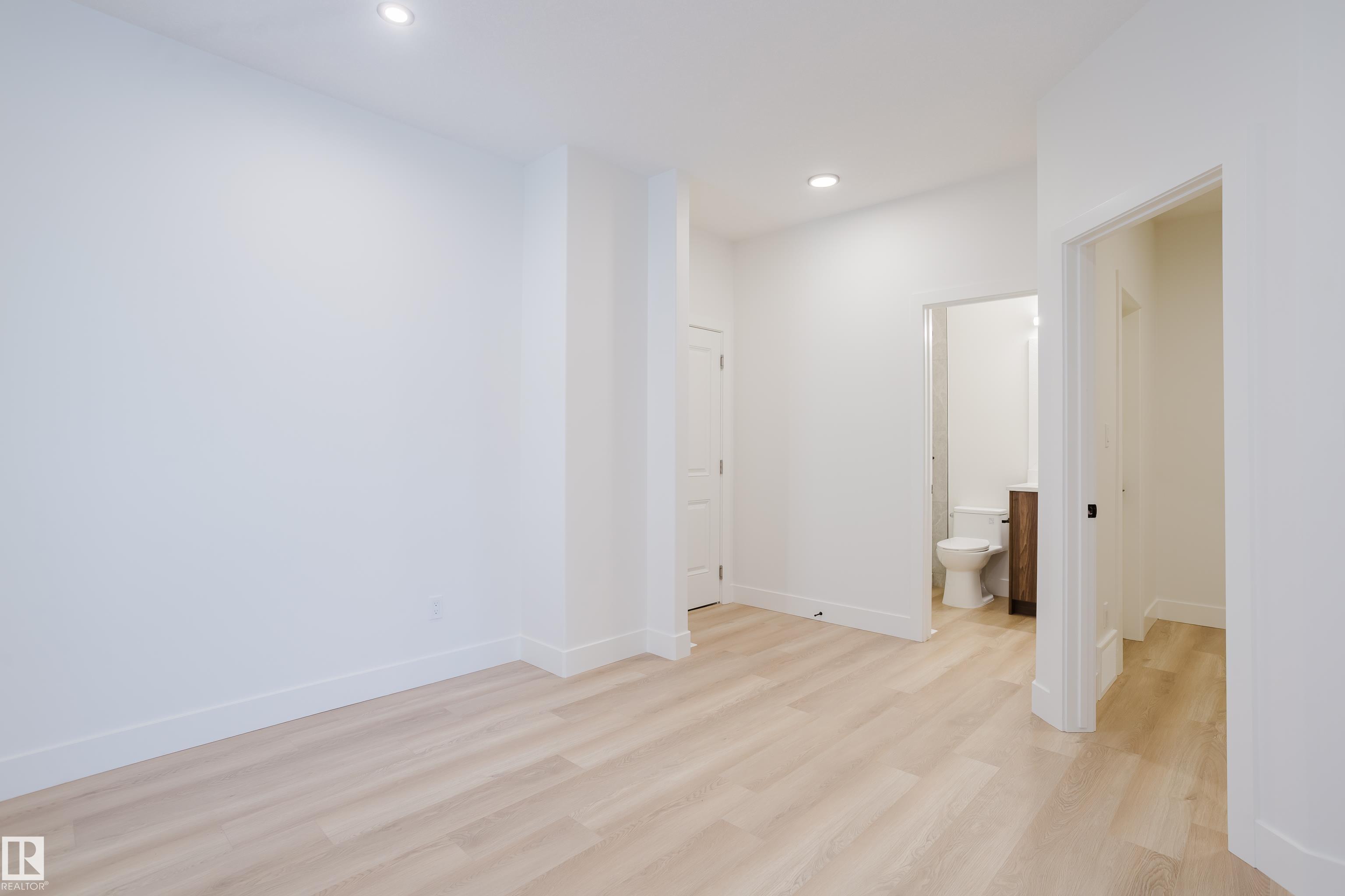 Photo 6 at 2807 191 Street NW, The Uplands, Edmonton