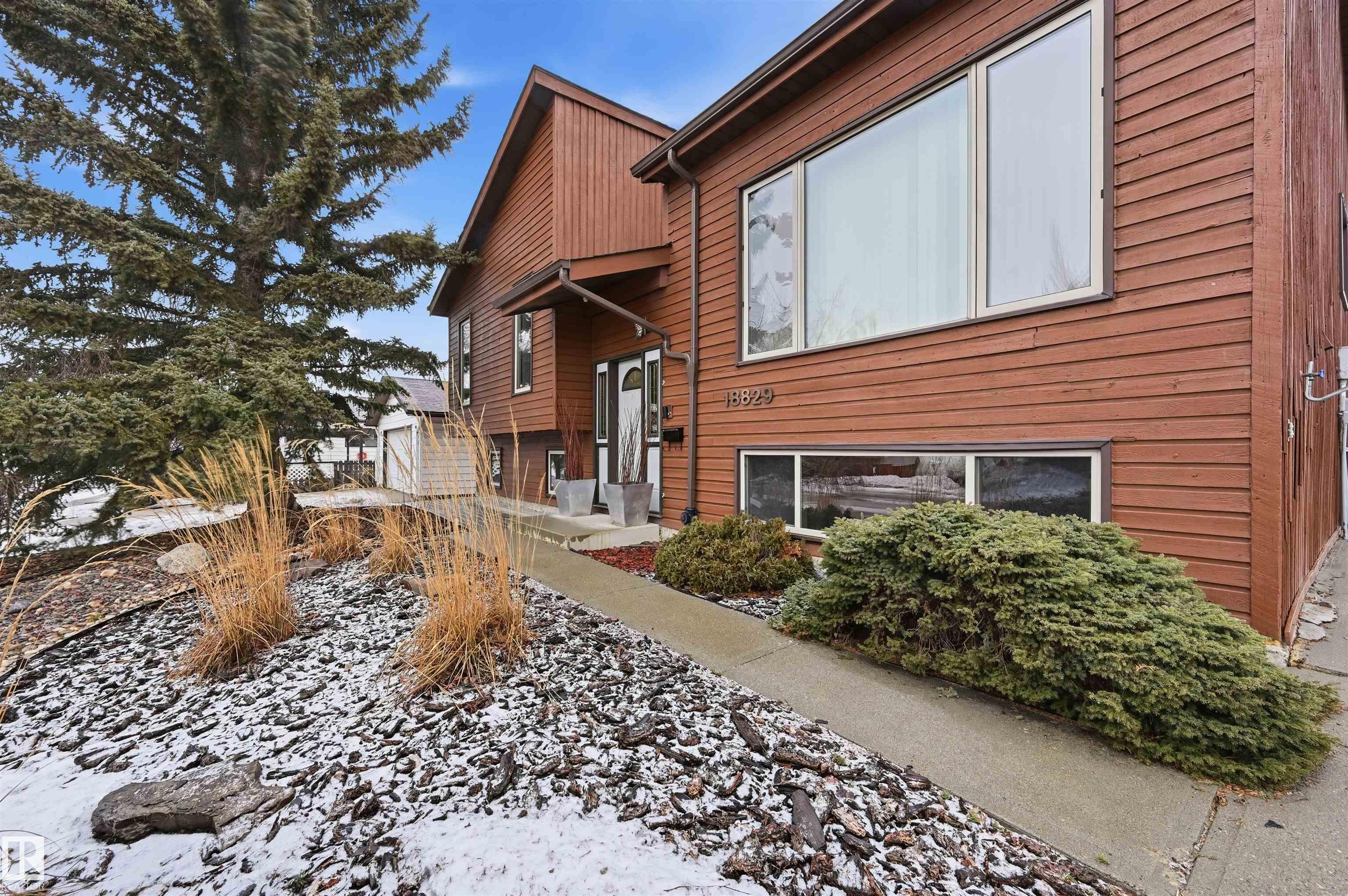 Picture for 18829 99A AV NW