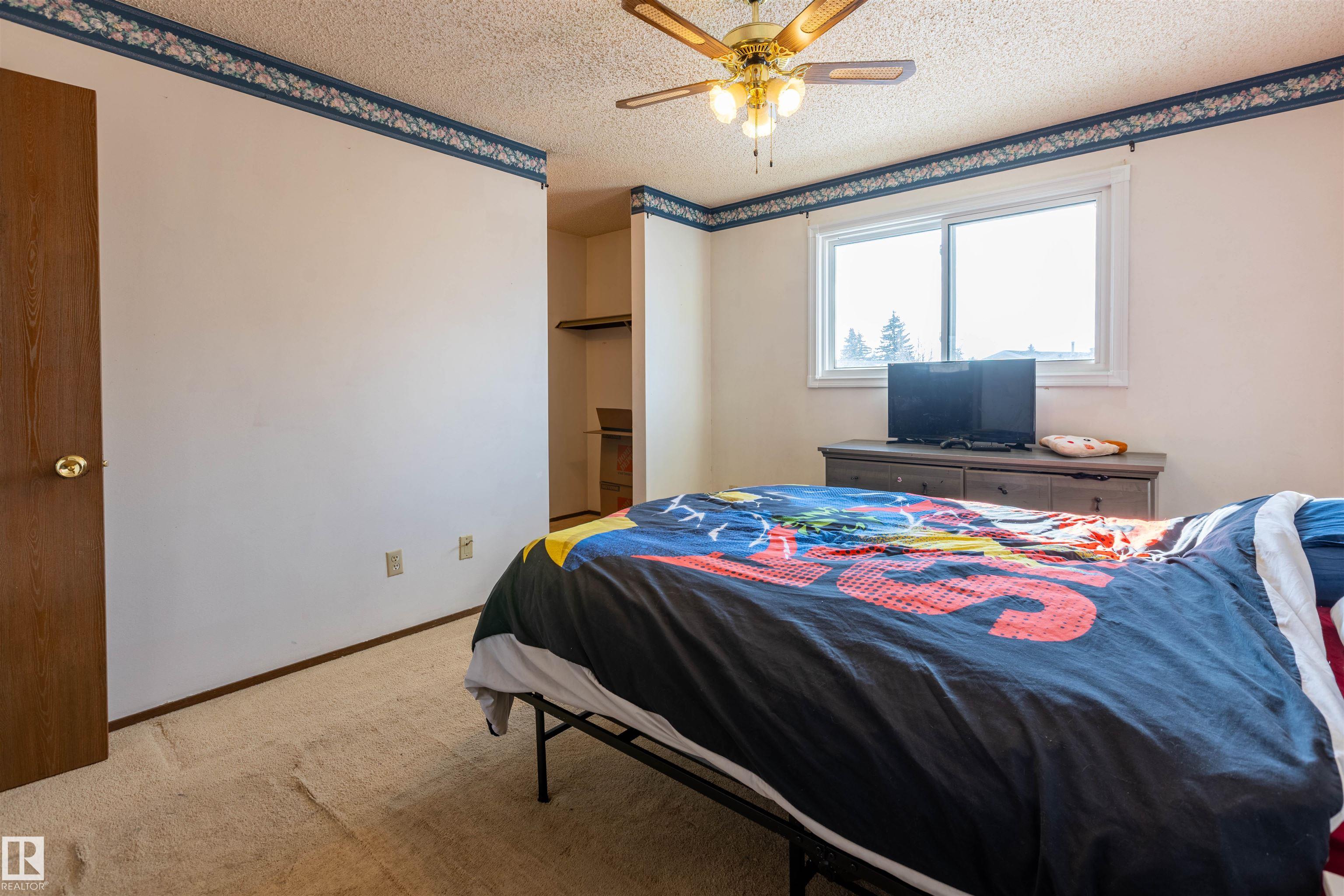 Photo 19 at 207 Grandin Drive, Morinville