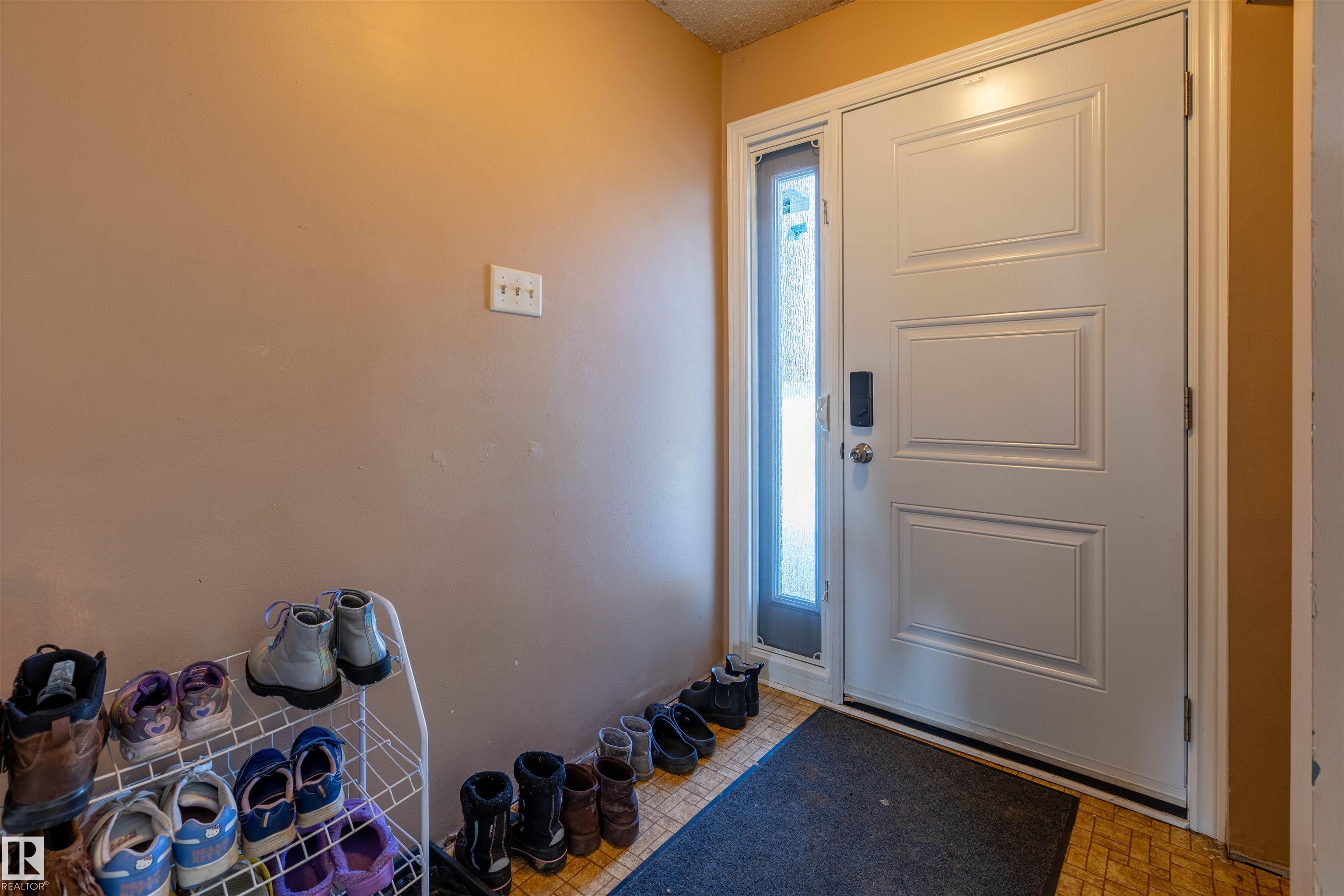 207 Grandin Drive, Morinville