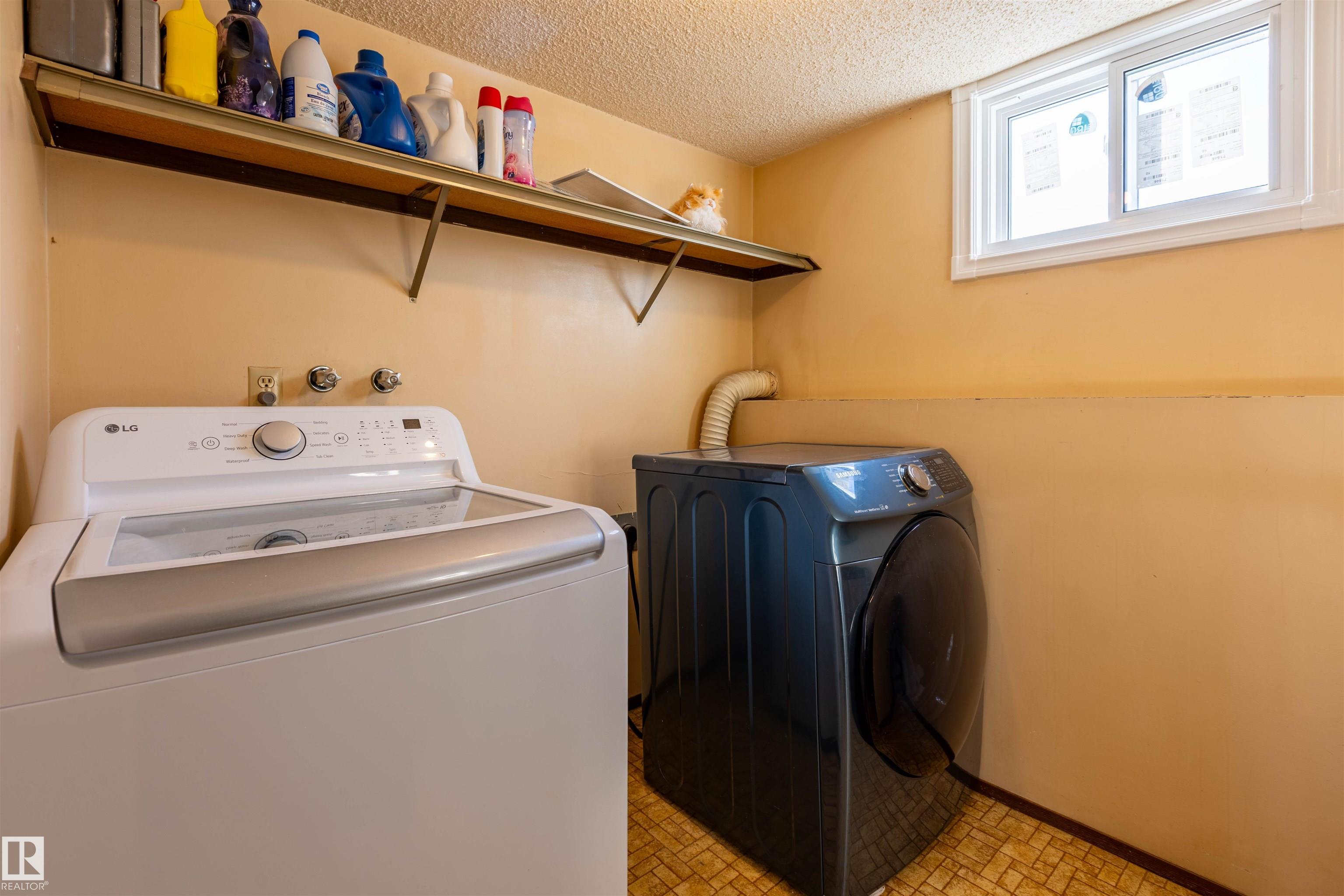 Photo 34 at 207 Grandin Drive, Morinville