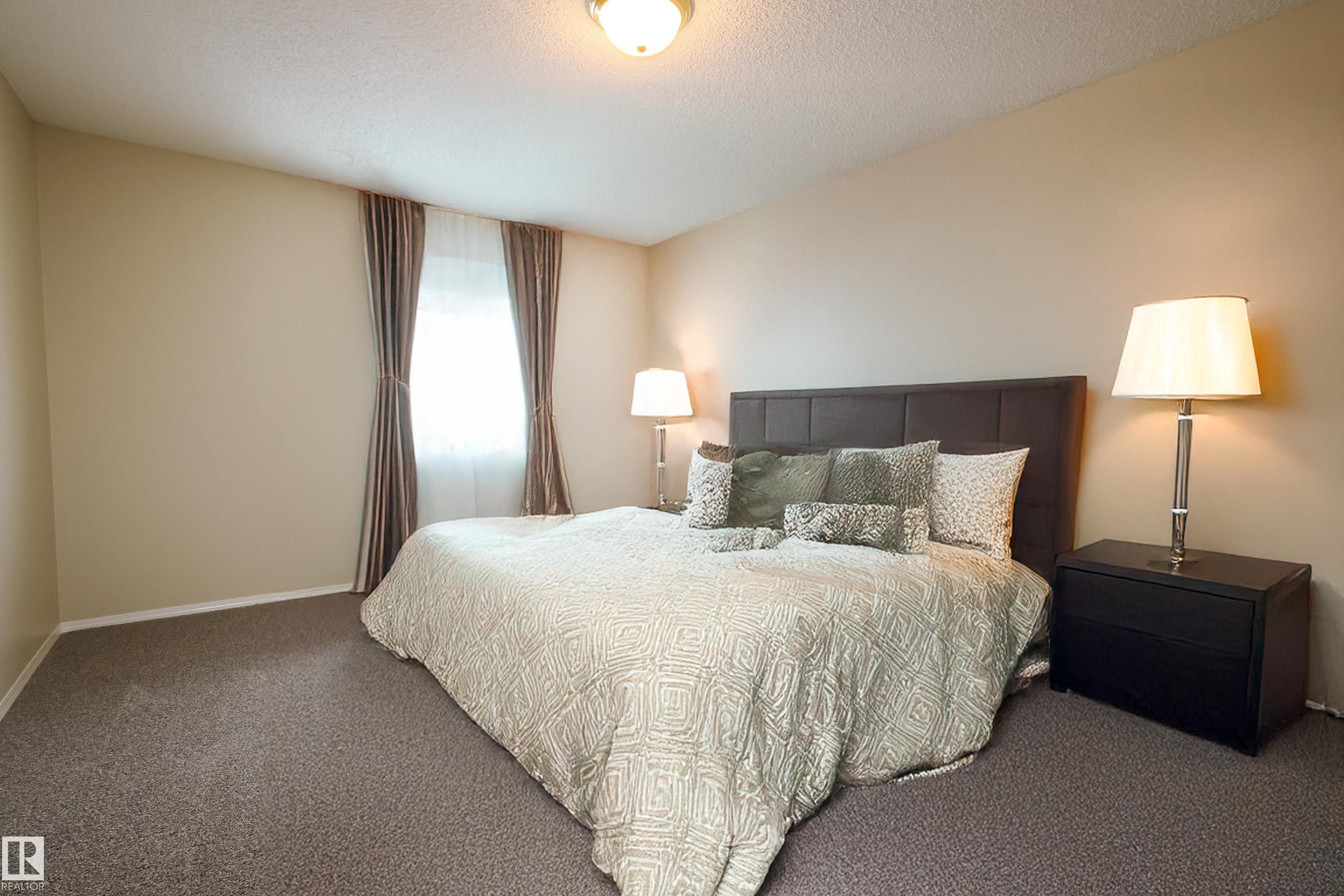 Photo 13 at 10016 106 Street, Morinville