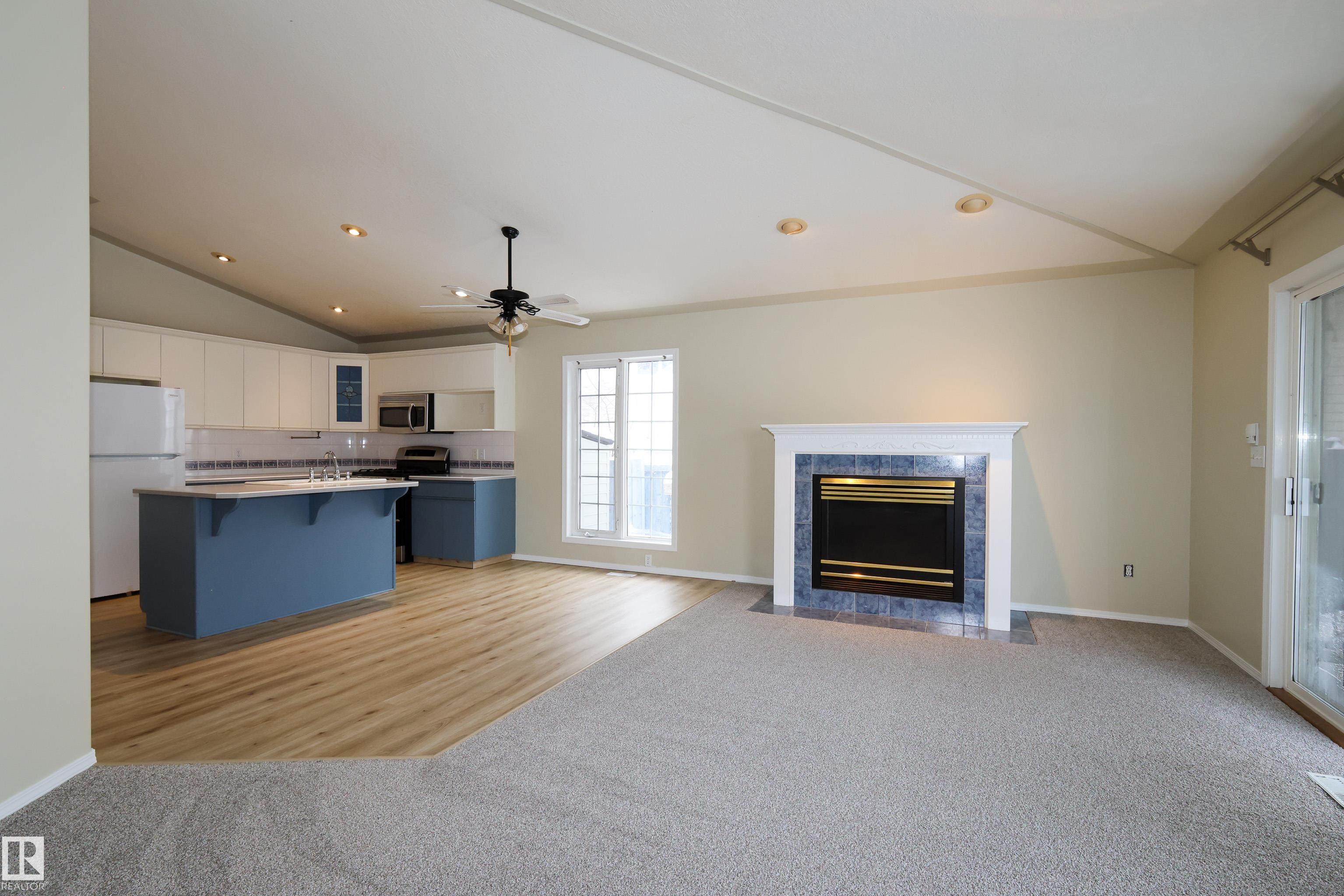 10016 106 Street, Morinville