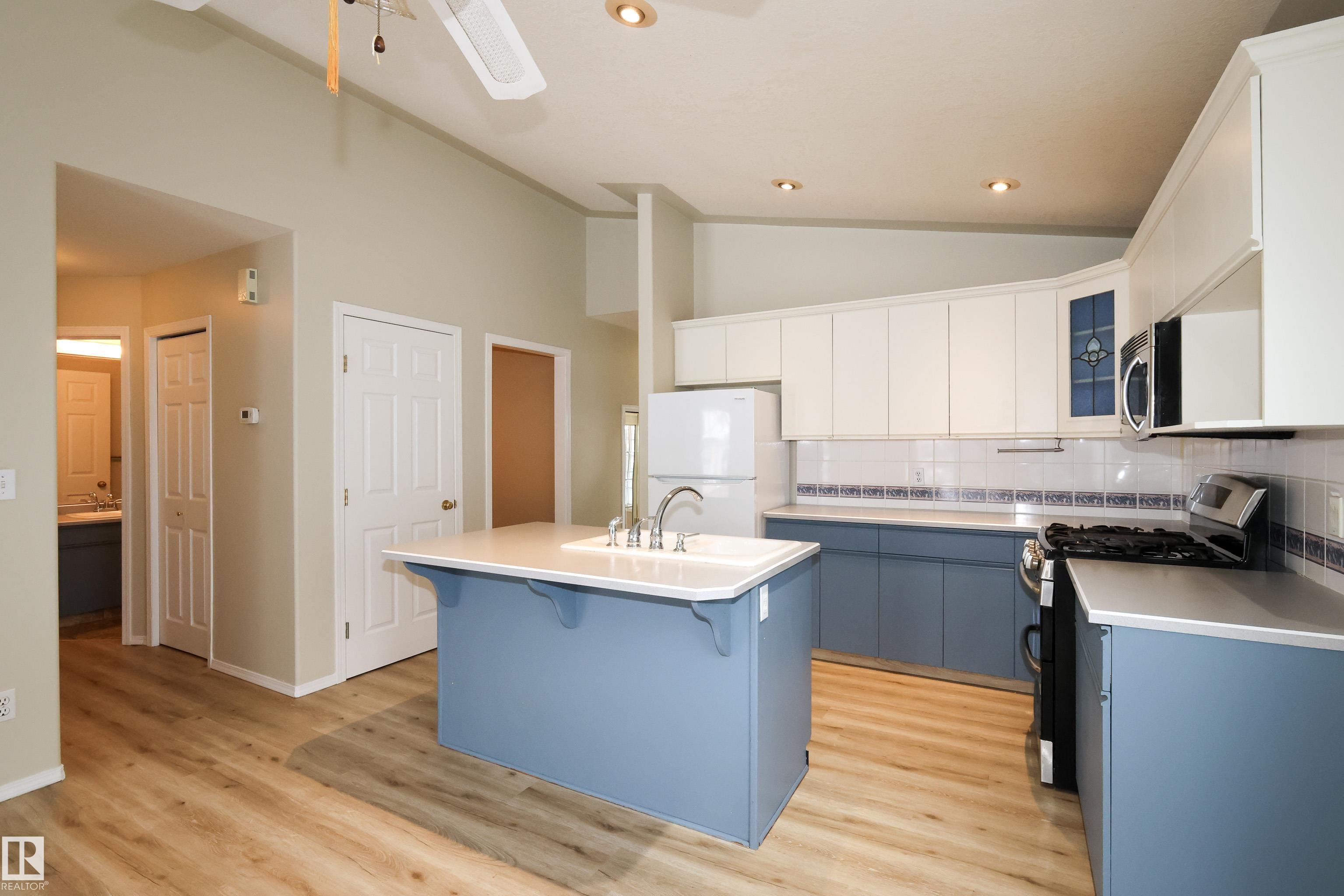 Photo 9 at 10016 106 Street, Morinville