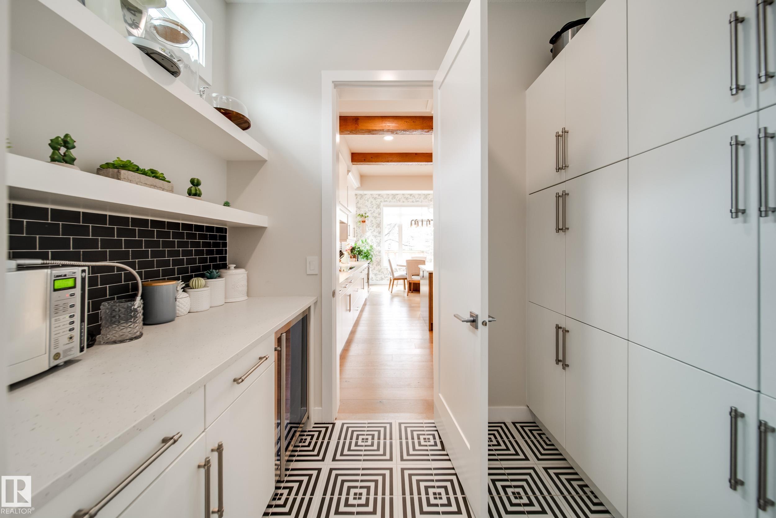 Photo 20 at 5512 109a Street NW, Pleasantview, Edmonton