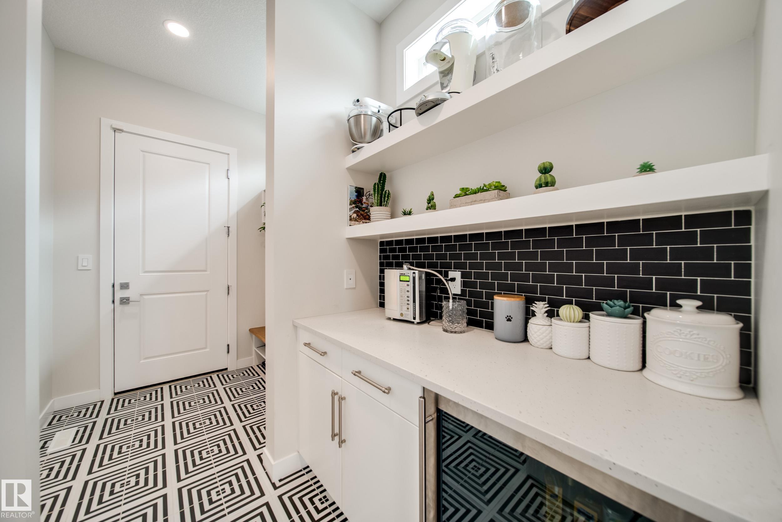 Photo 21 at 5512 109a Street NW, Pleasantview, Edmonton