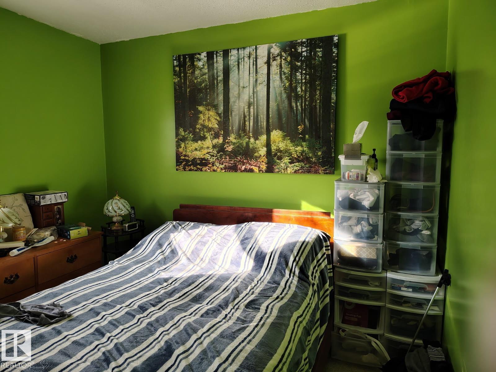 Picture for 10915 150 ST NW