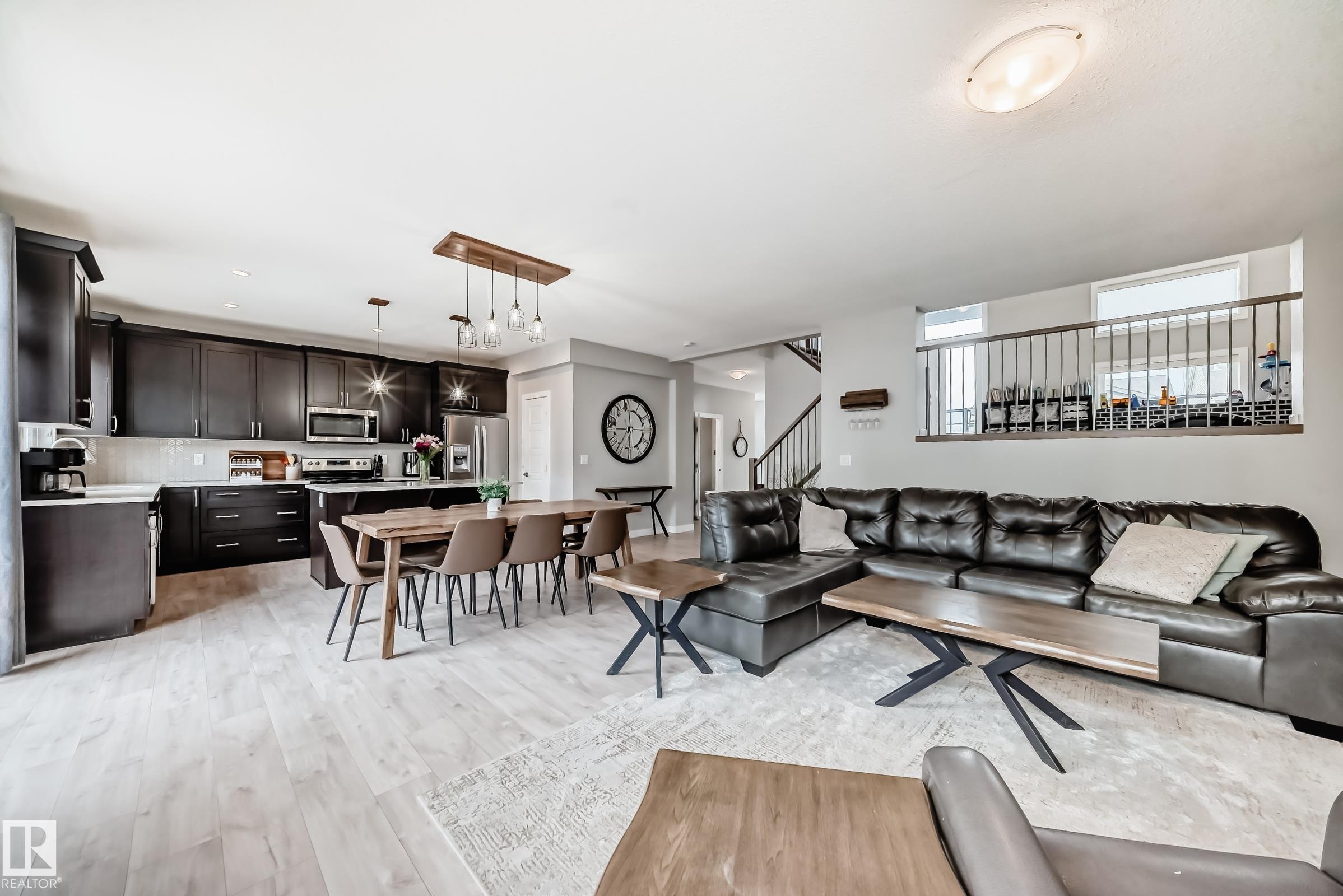 Picture for 2011 201 ST NW