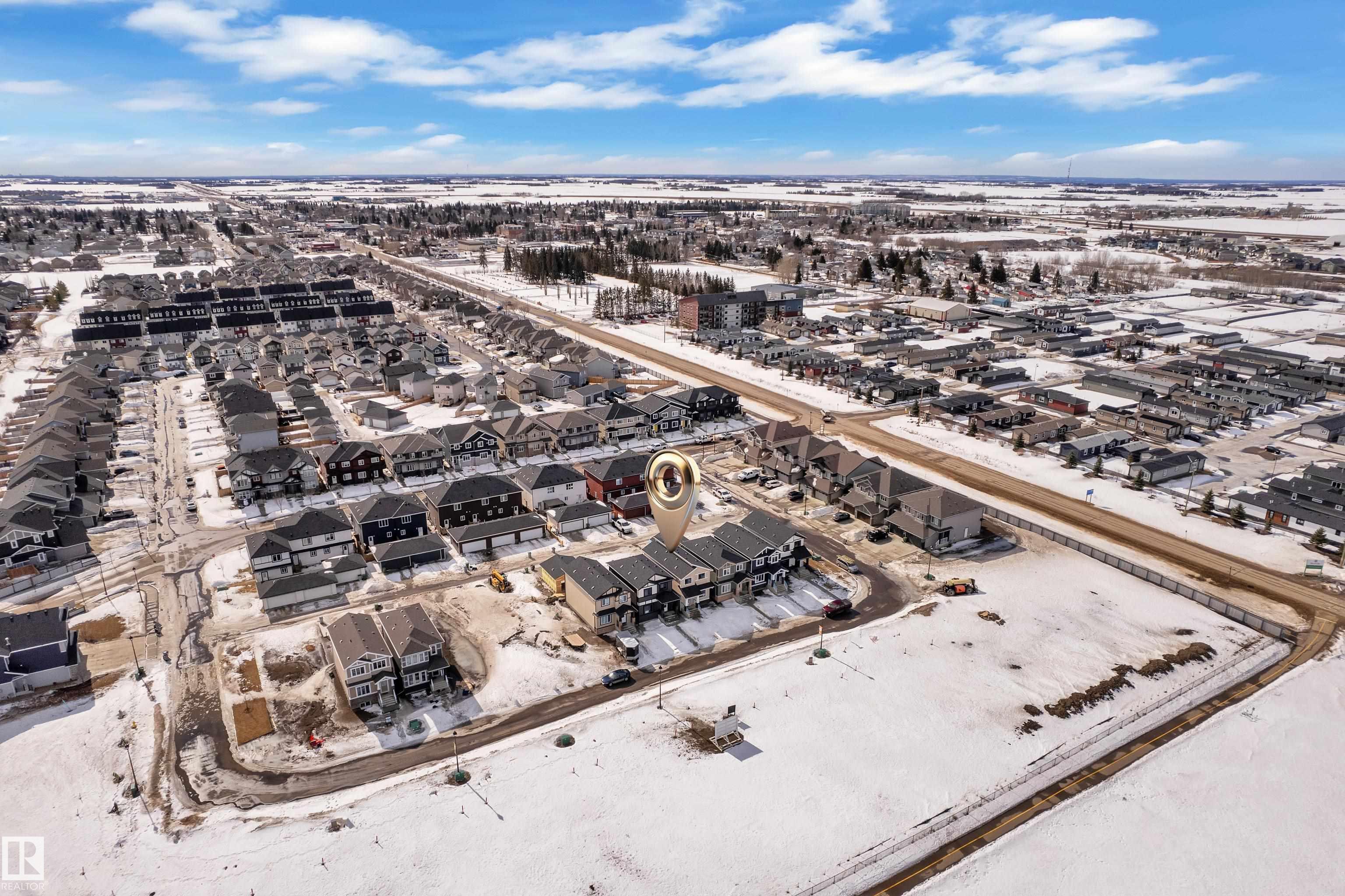 Photo 27 at 9827 107a Avenue, Morinville