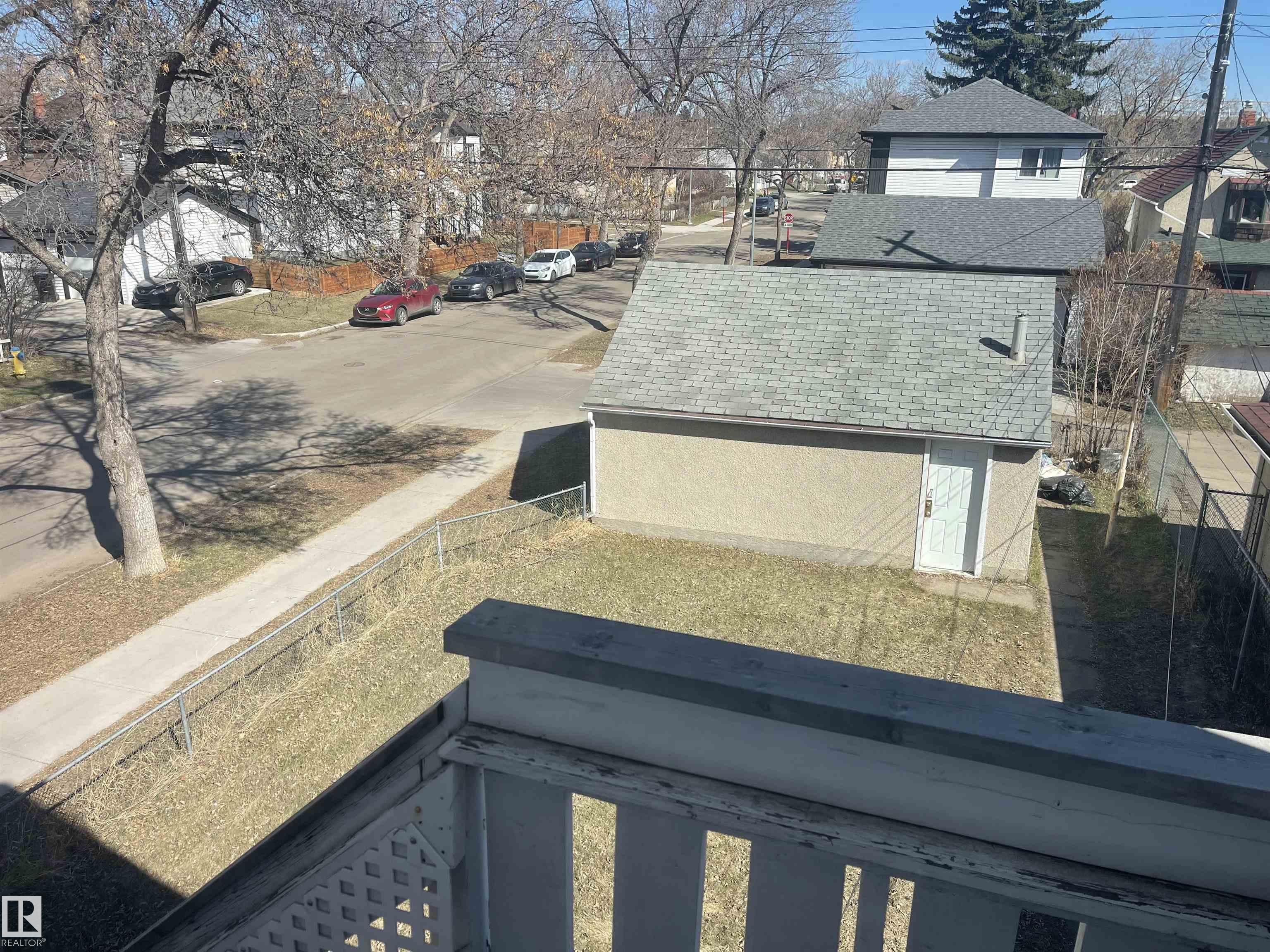 Photo 17 at 11161 96 Street NW, Alberta Avenue, Edmonton