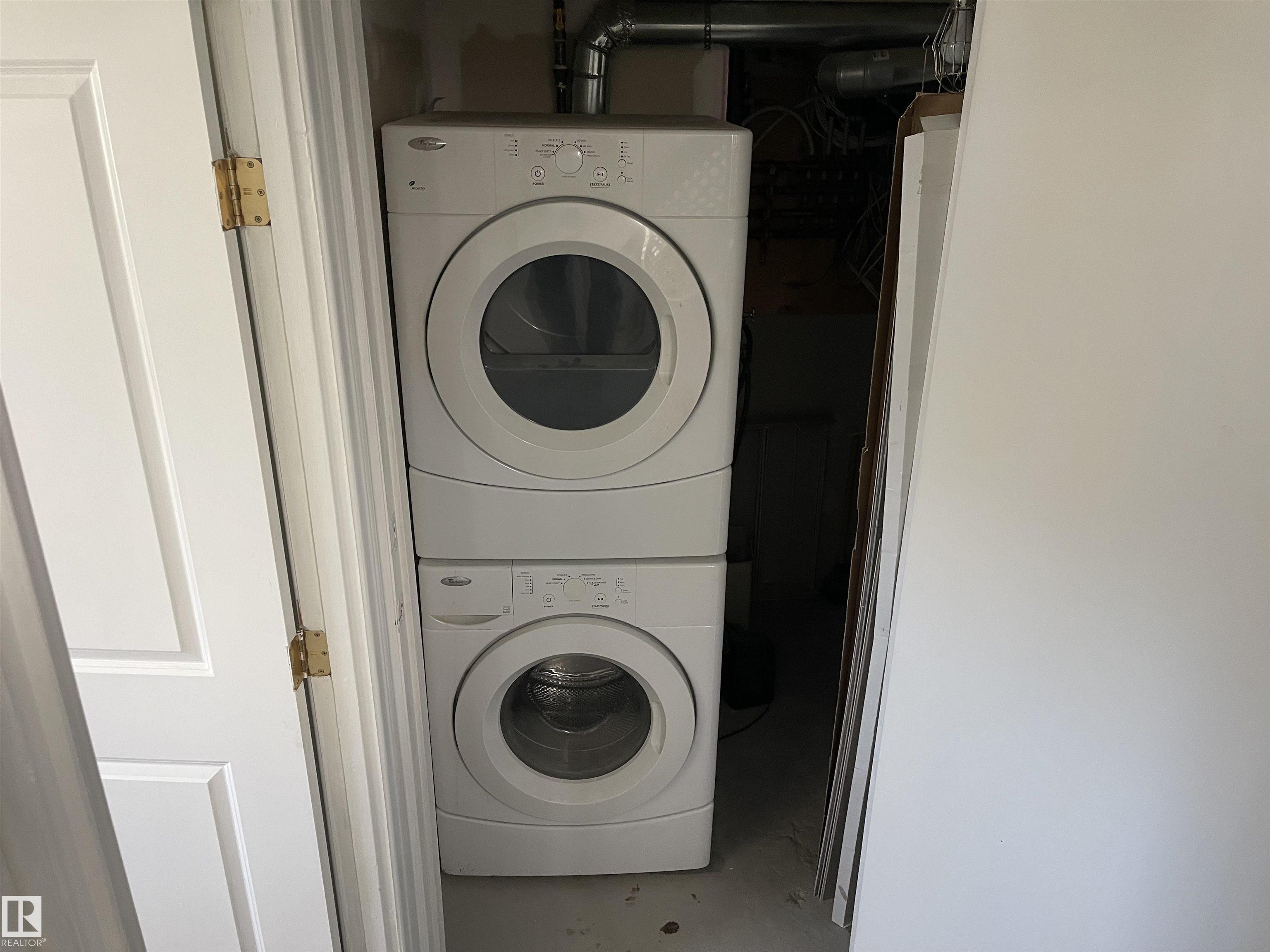 Photo 22 at 11161 96 Street NW, Alberta Avenue, Edmonton