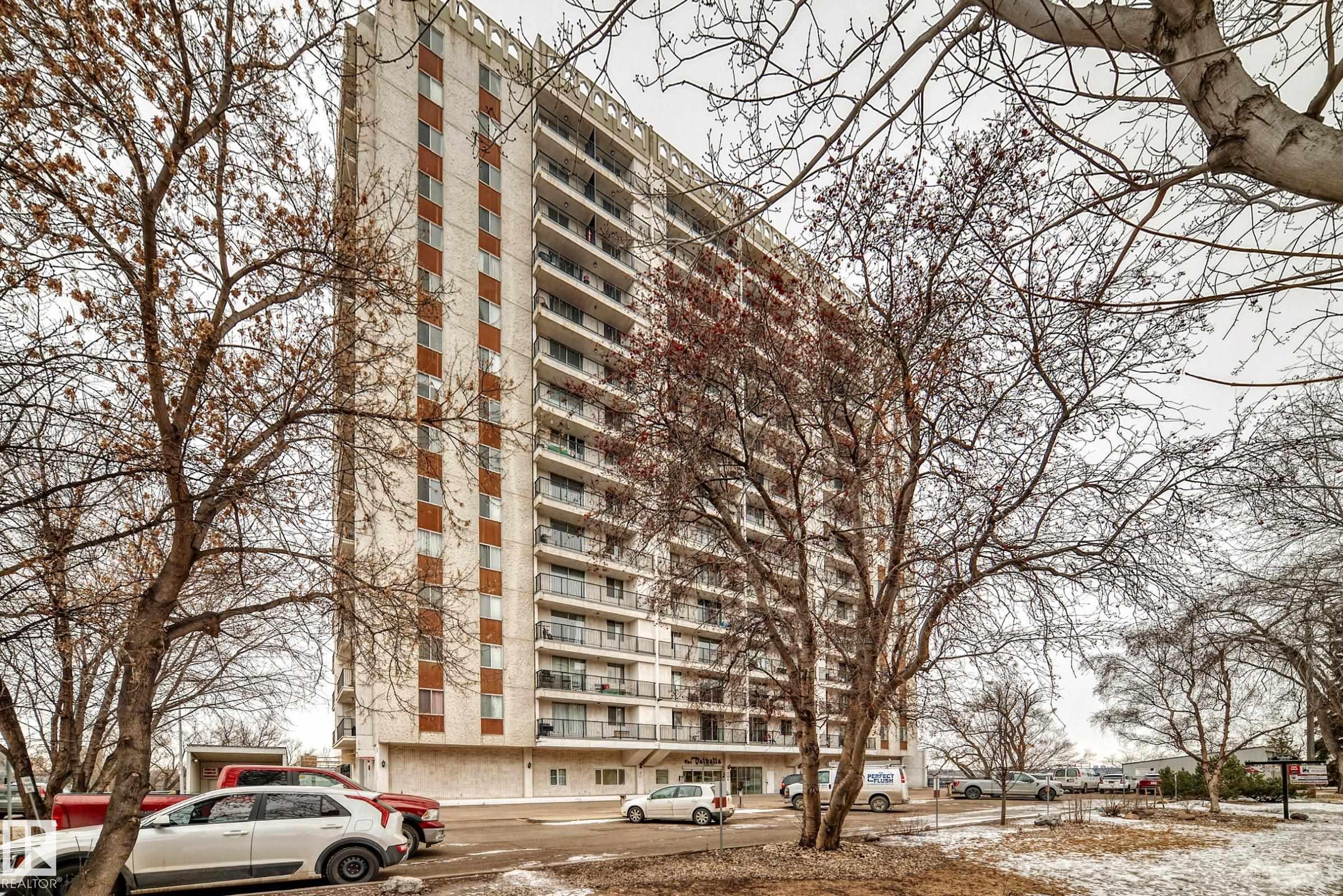 1404 - 11307 99 Avenue NW, Wîhkwêntôwin, Edmonton