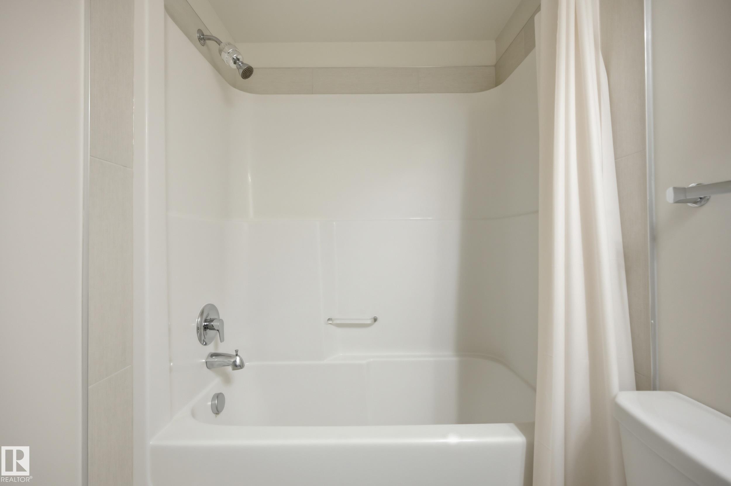 Photo 13 at 706 - 10410 102 Avenue NW, Downtown, Edmonton