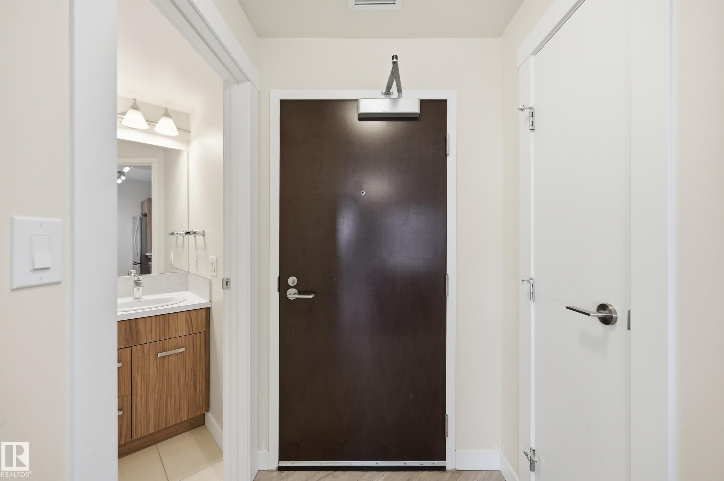 706 - 10410 102 Avenue NW, Downtown, Edmonton