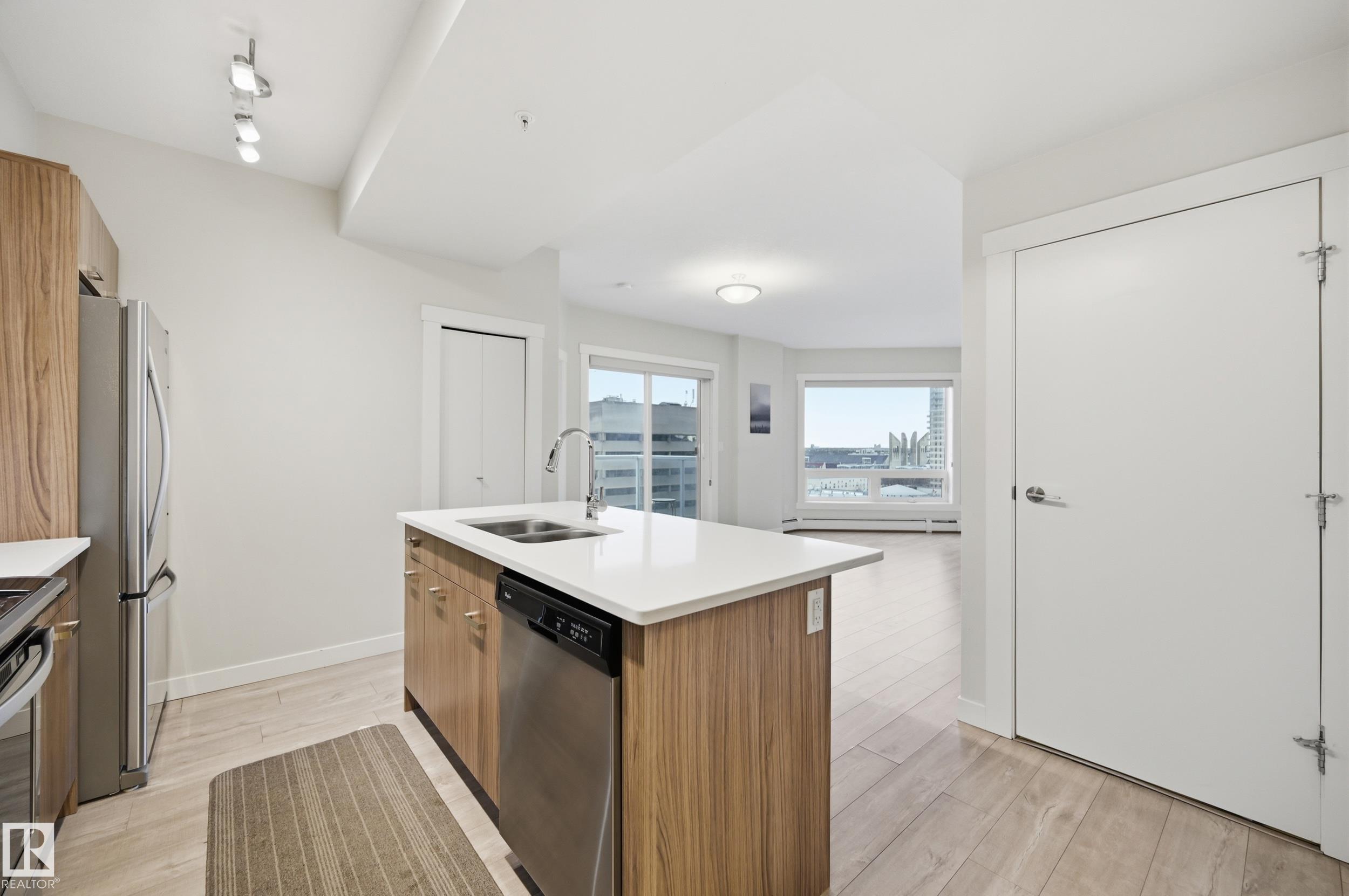 706 - 10410 102 Avenue NW, Downtown, Edmonton