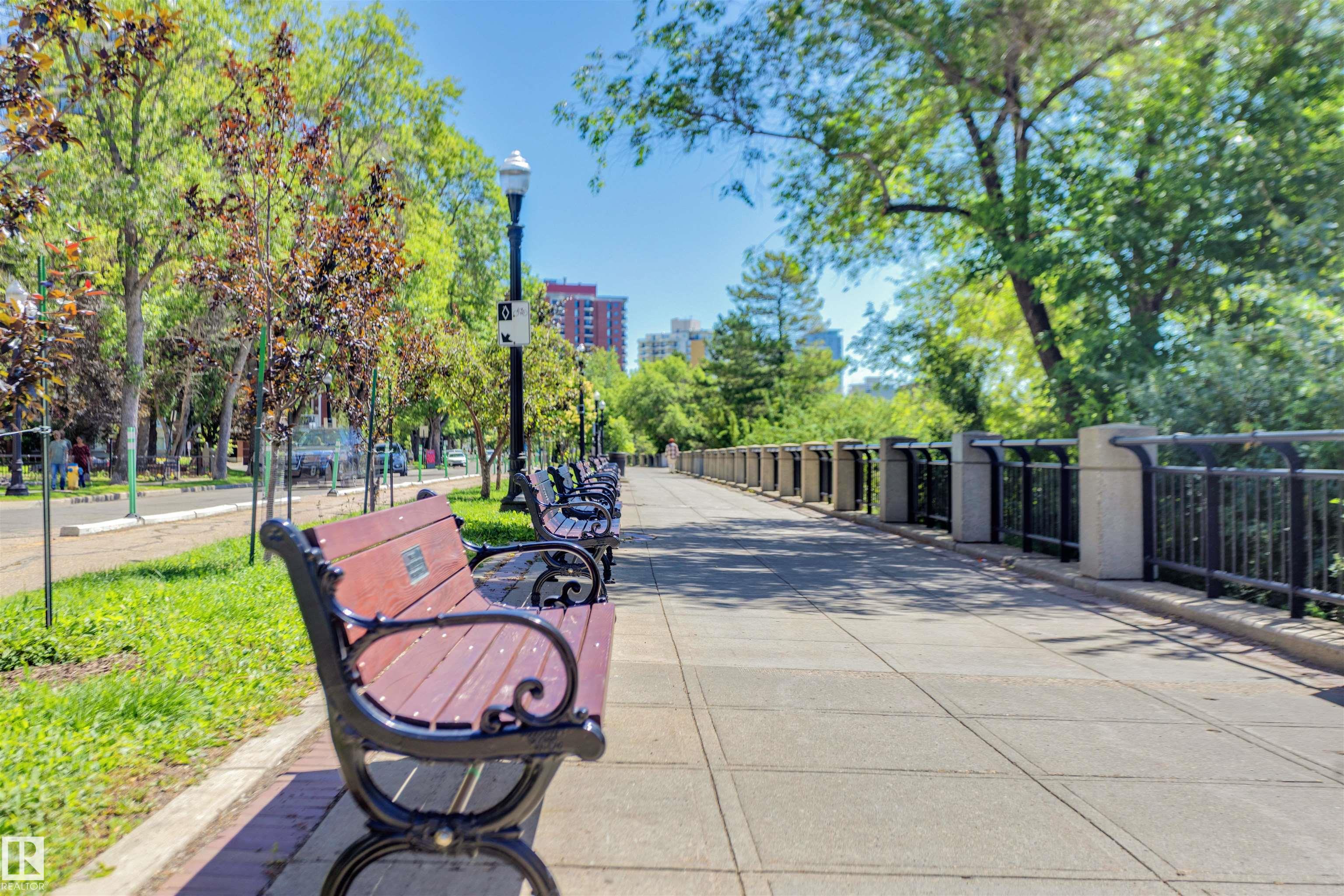 Photo 49 at 102 - 11826 100, Wîhkwêntôwin, Edmonton