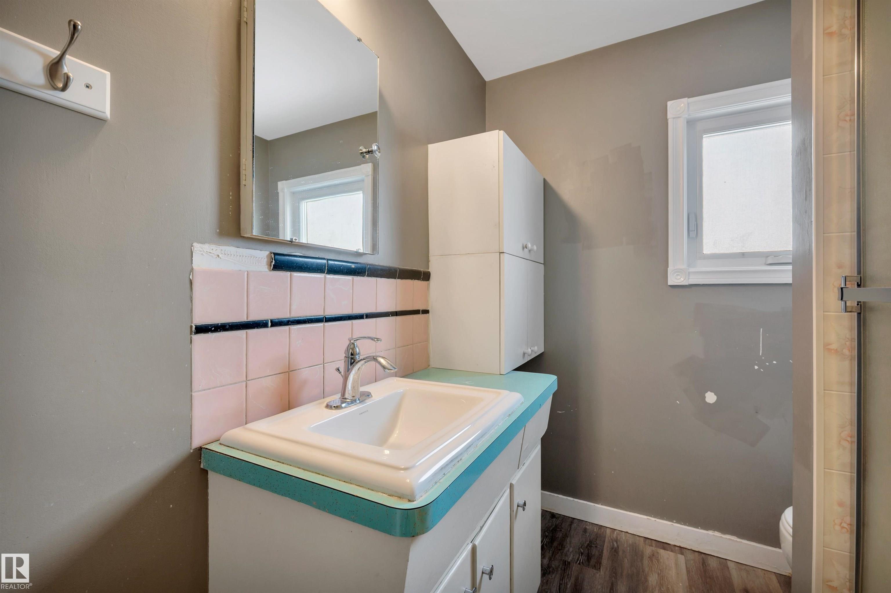 Photo 28 at 12436 75 Street NW, Elmwood Park, Edmonton