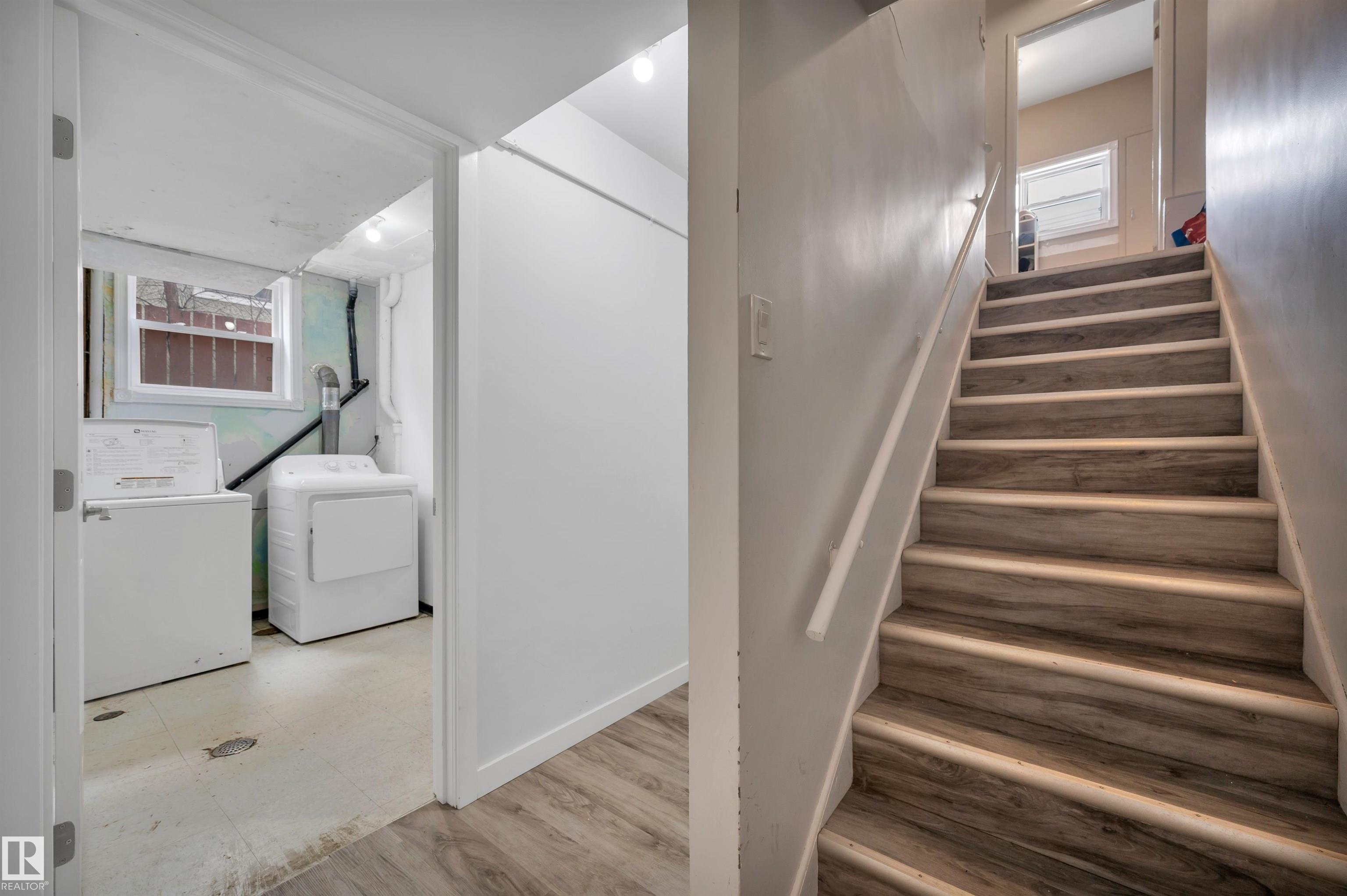 Photo 30 at 12436 75 Street NW, Elmwood Park, Edmonton