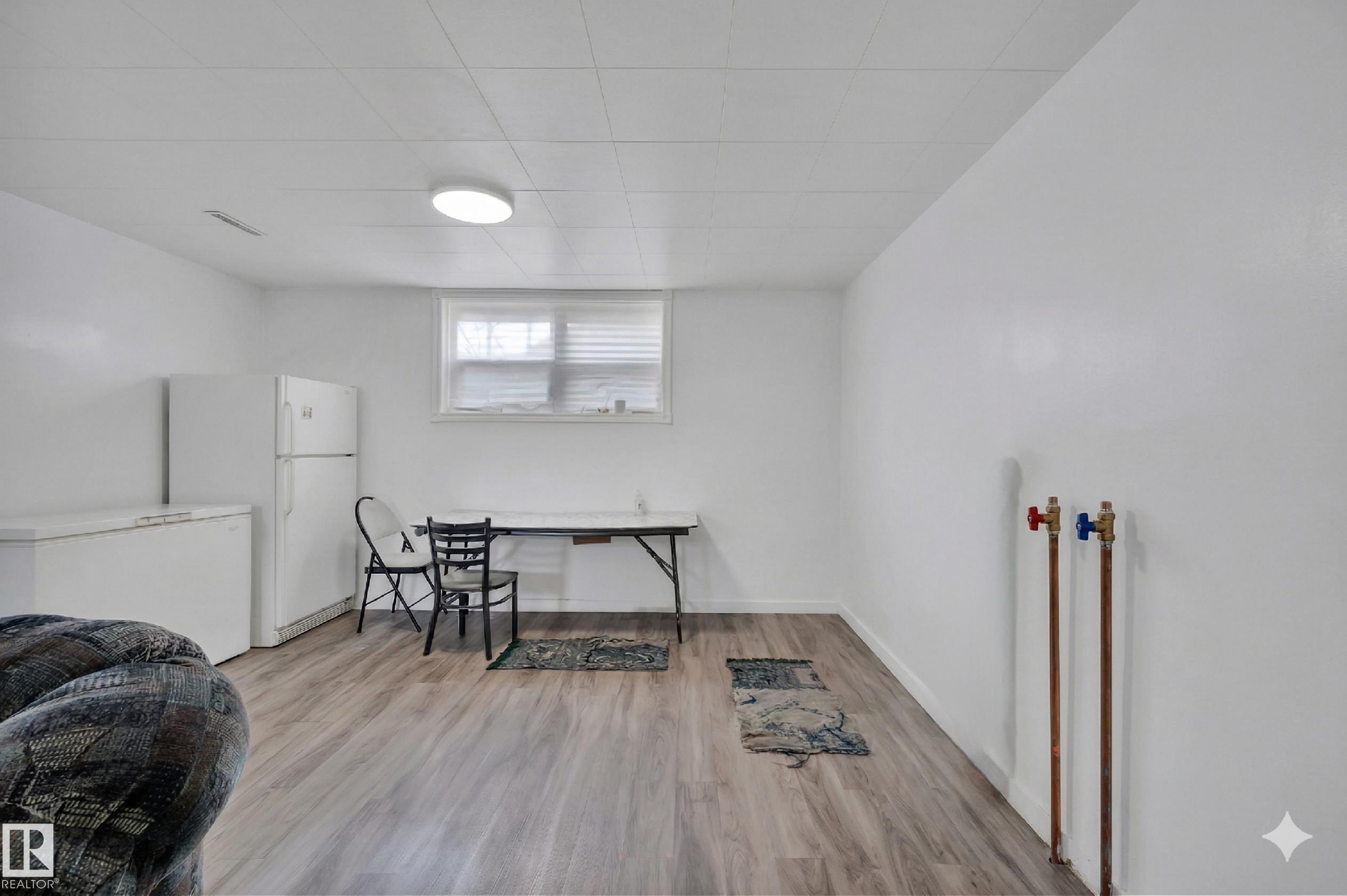 Photo 32 at 12436 75 Street NW, Elmwood Park, Edmonton