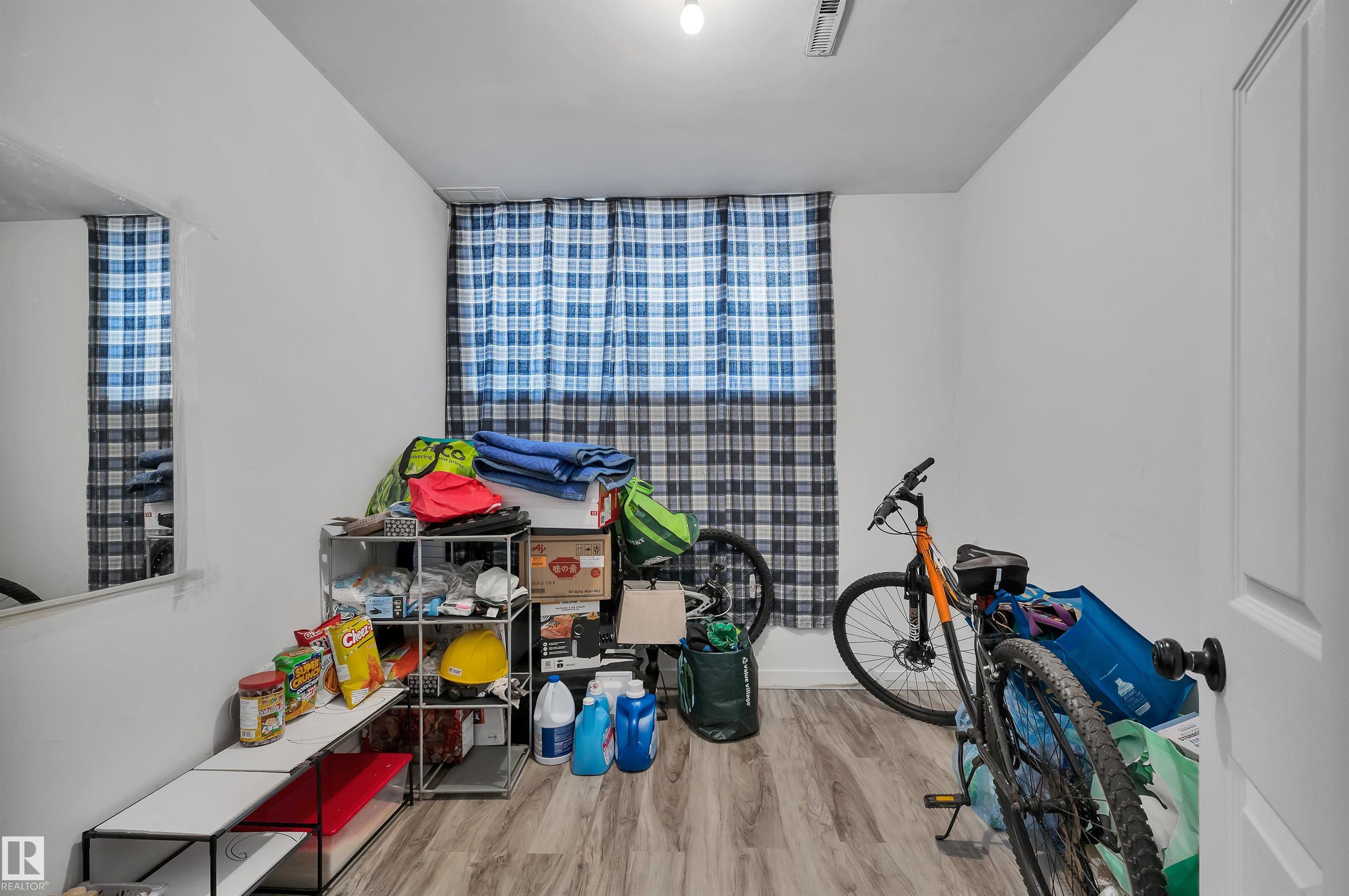 Photo 38 at 12436 75 Street NW, Elmwood Park, Edmonton