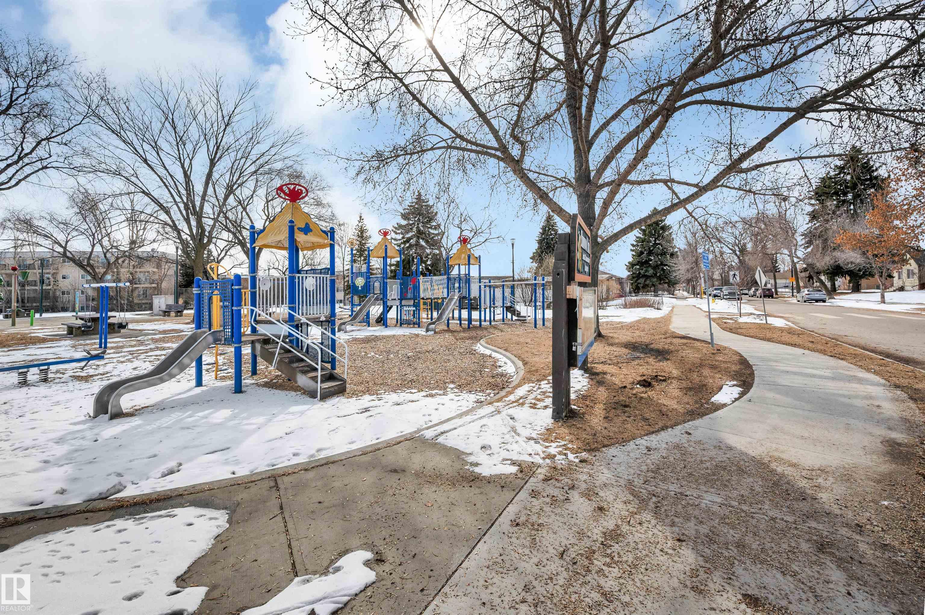 Photo 50 at 12436 75 Street NW, Elmwood Park, Edmonton