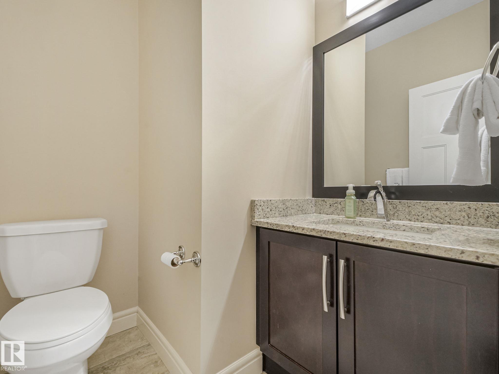 Photo 22 at 2 - 10319 120 Street NW, Wîhkwêntôwin, Edmonton