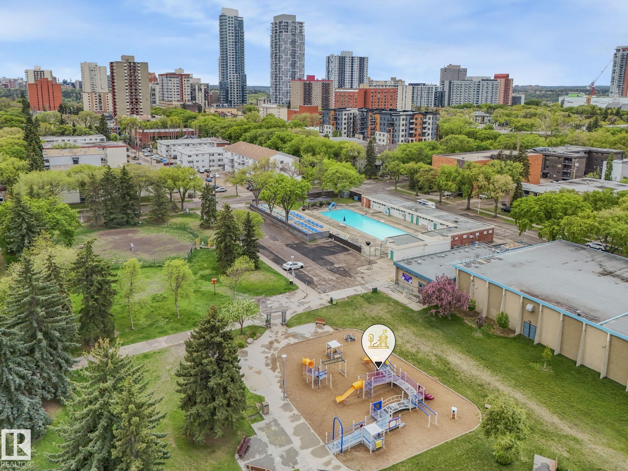 Photo 62 at 2 - 10319 120 Street NW, Wîhkwêntôwin, Edmonton