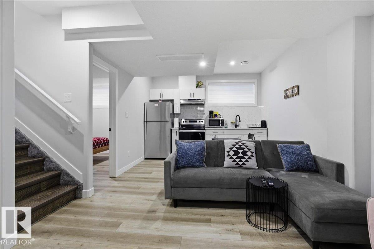 Photo 36 at 19744 28 Avenue NW, The Uplands, Edmonton