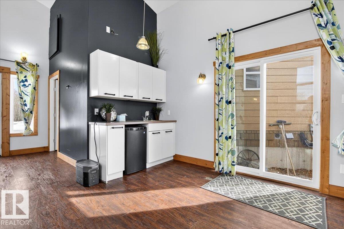 Photo 45 at #120 50434 Rge Rd 232, Hilltop Estate, Rural Leduc County