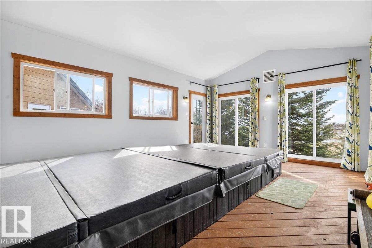 Photo 47 at #120 50434 Rge Rd 232, Hilltop Estate, Rural Leduc County