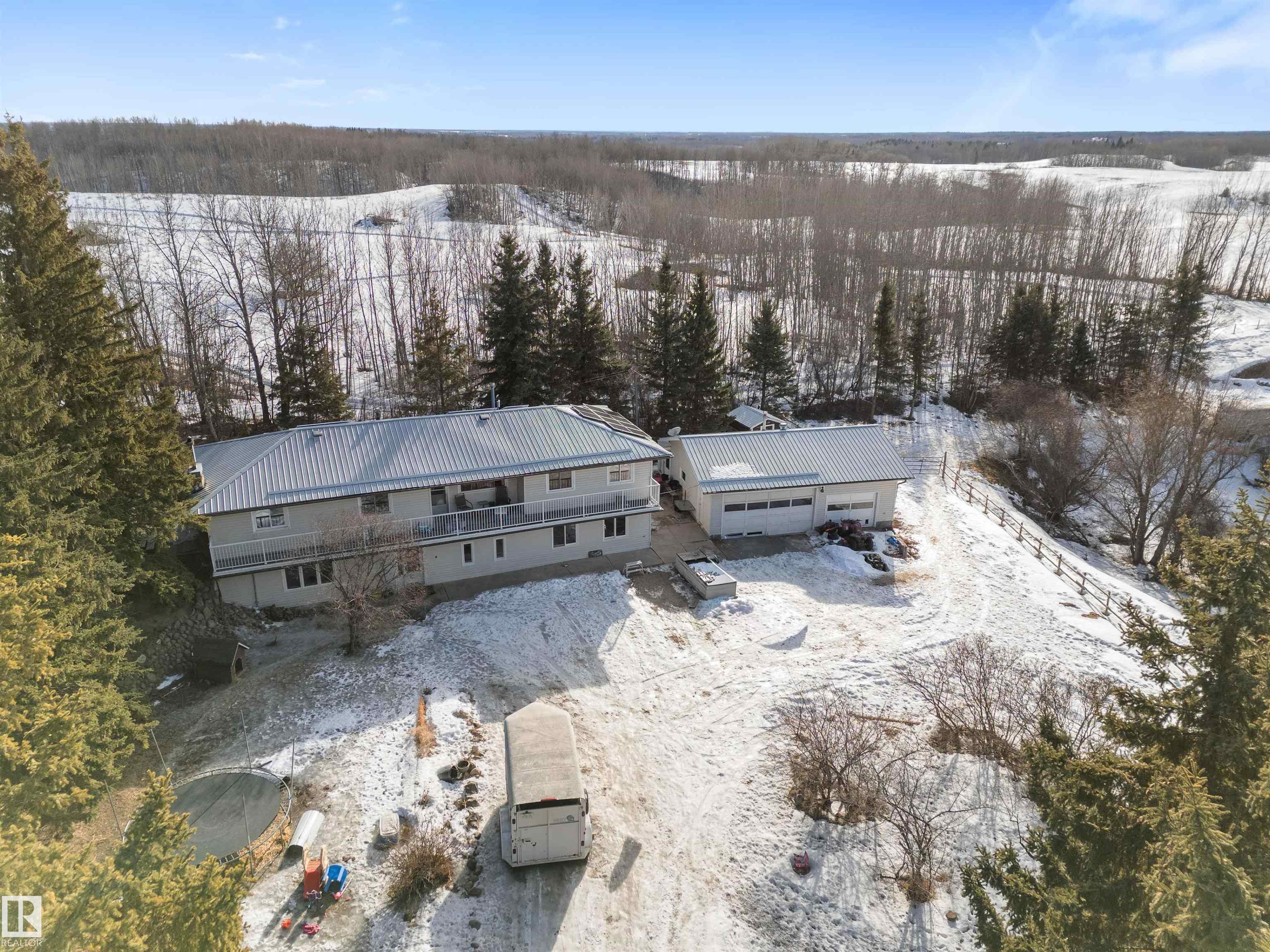 Photo 11 at 1417a Hwy 16 A, None, Rural Parkland County