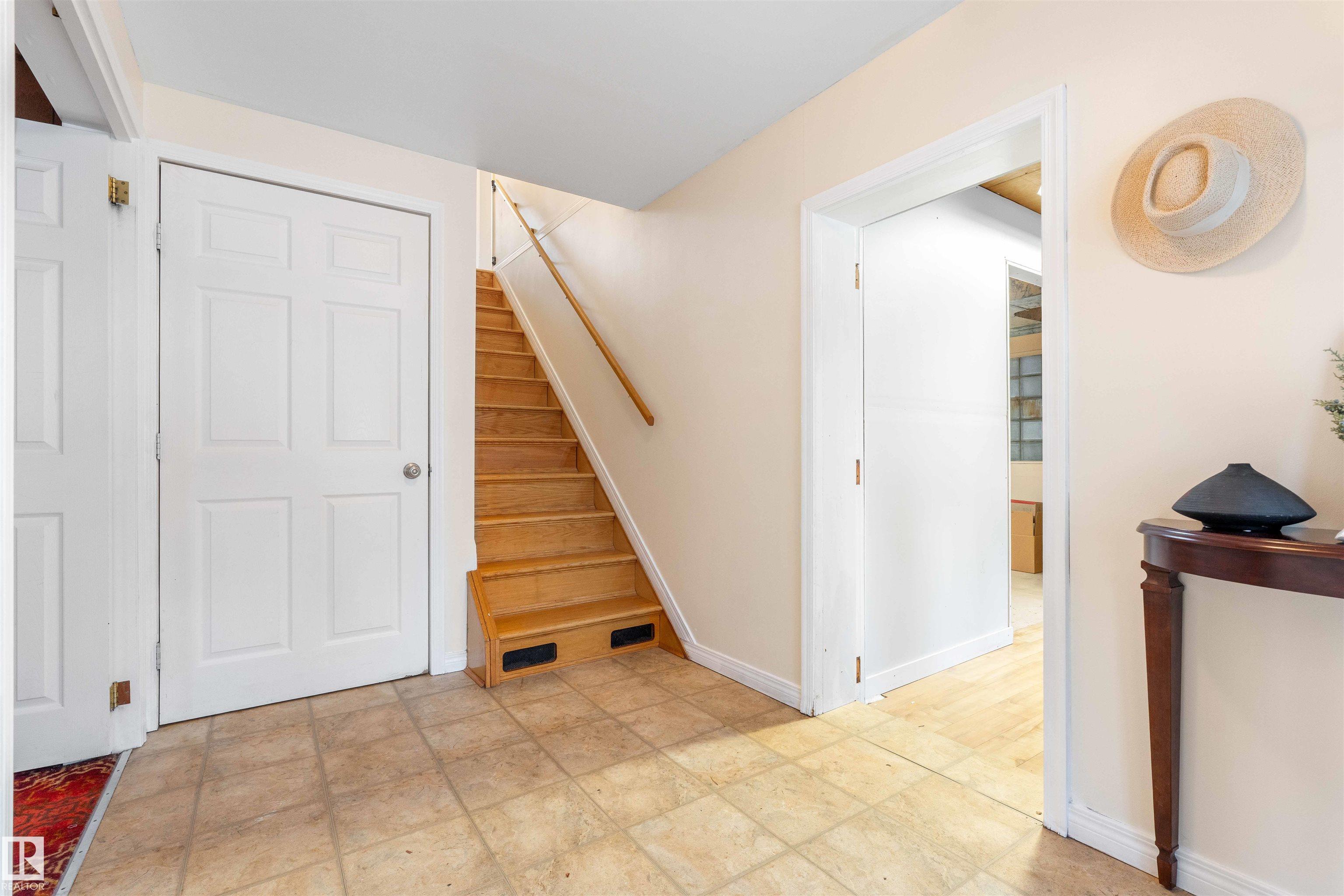 Photo 18 at 1417a Hwy 16 A, None, Rural Parkland County