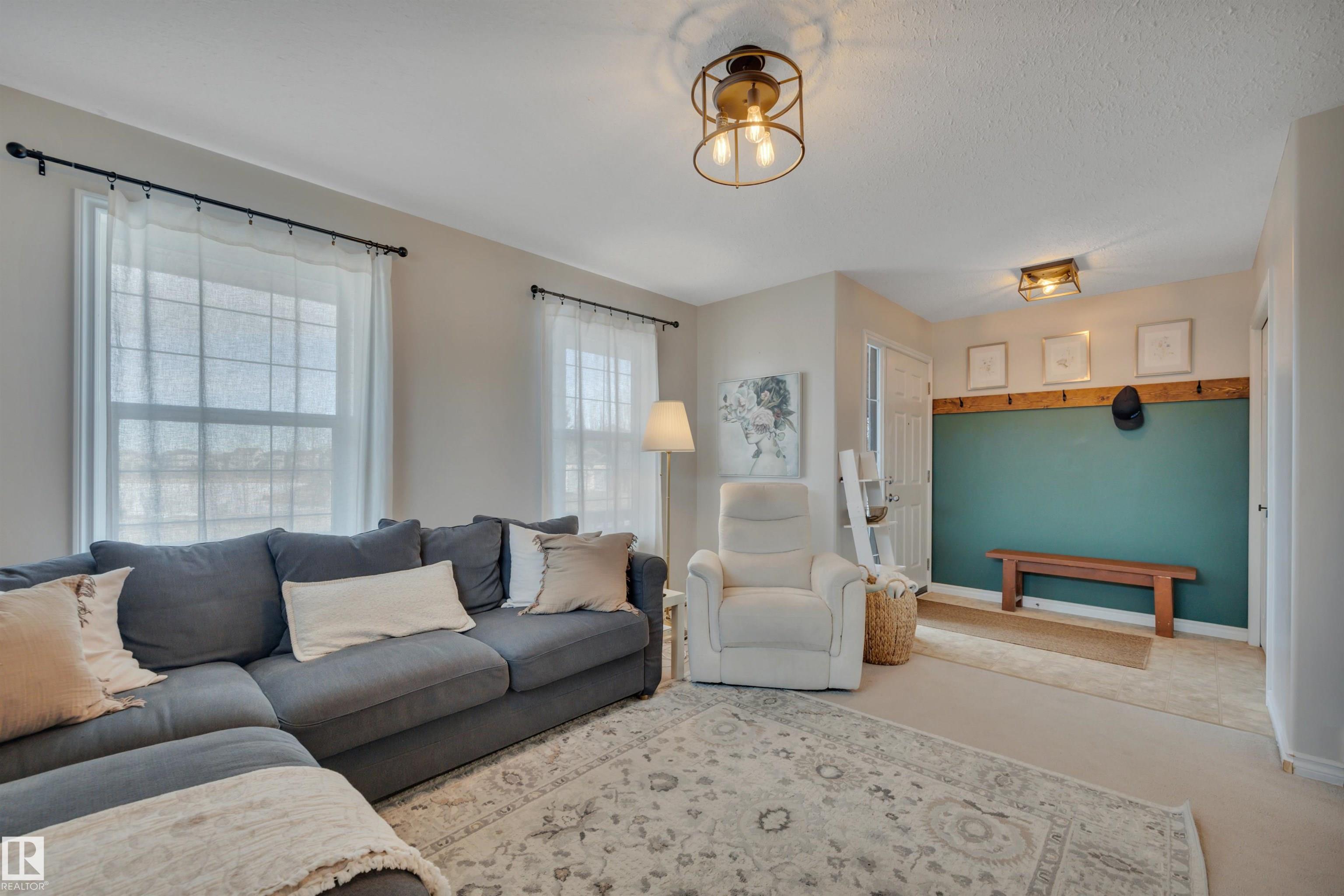 Photo 11 at 79 Suntree Promenade, Suntree, Leduc