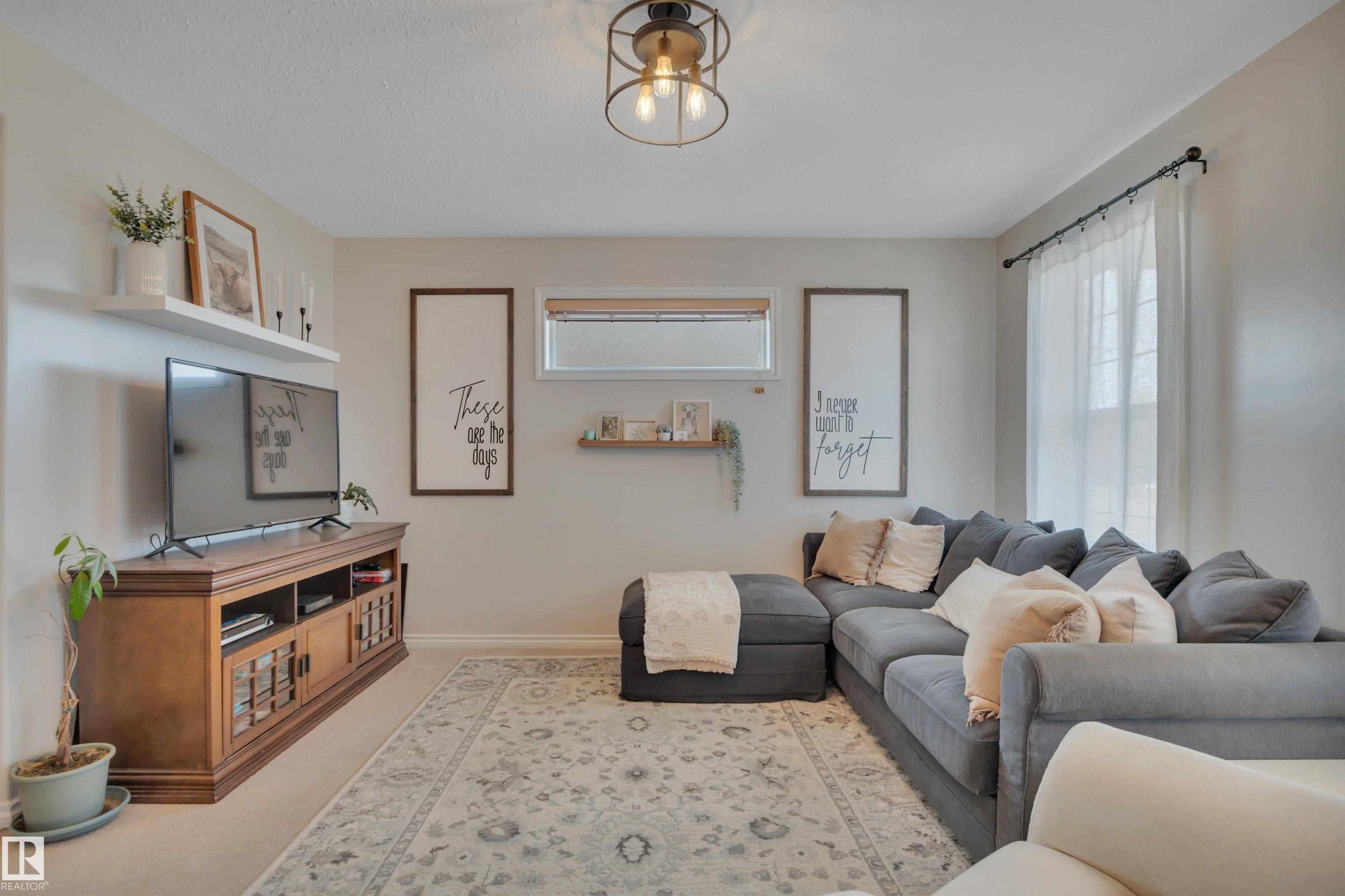 Photo 12 at 79 Suntree Promenade, Suntree, Leduc