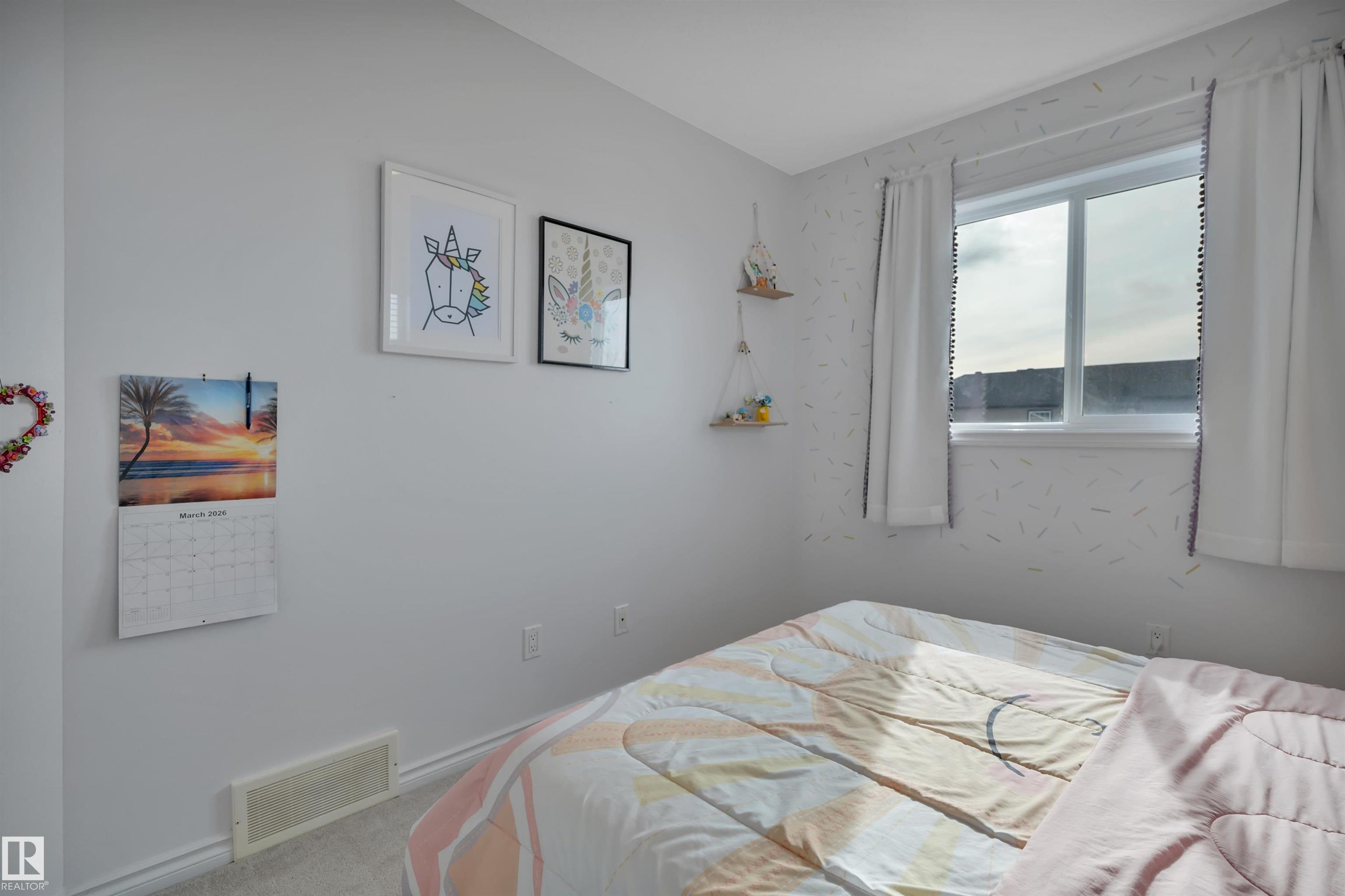 Photo 38 at 79 Suntree Promenade, Suntree, Leduc