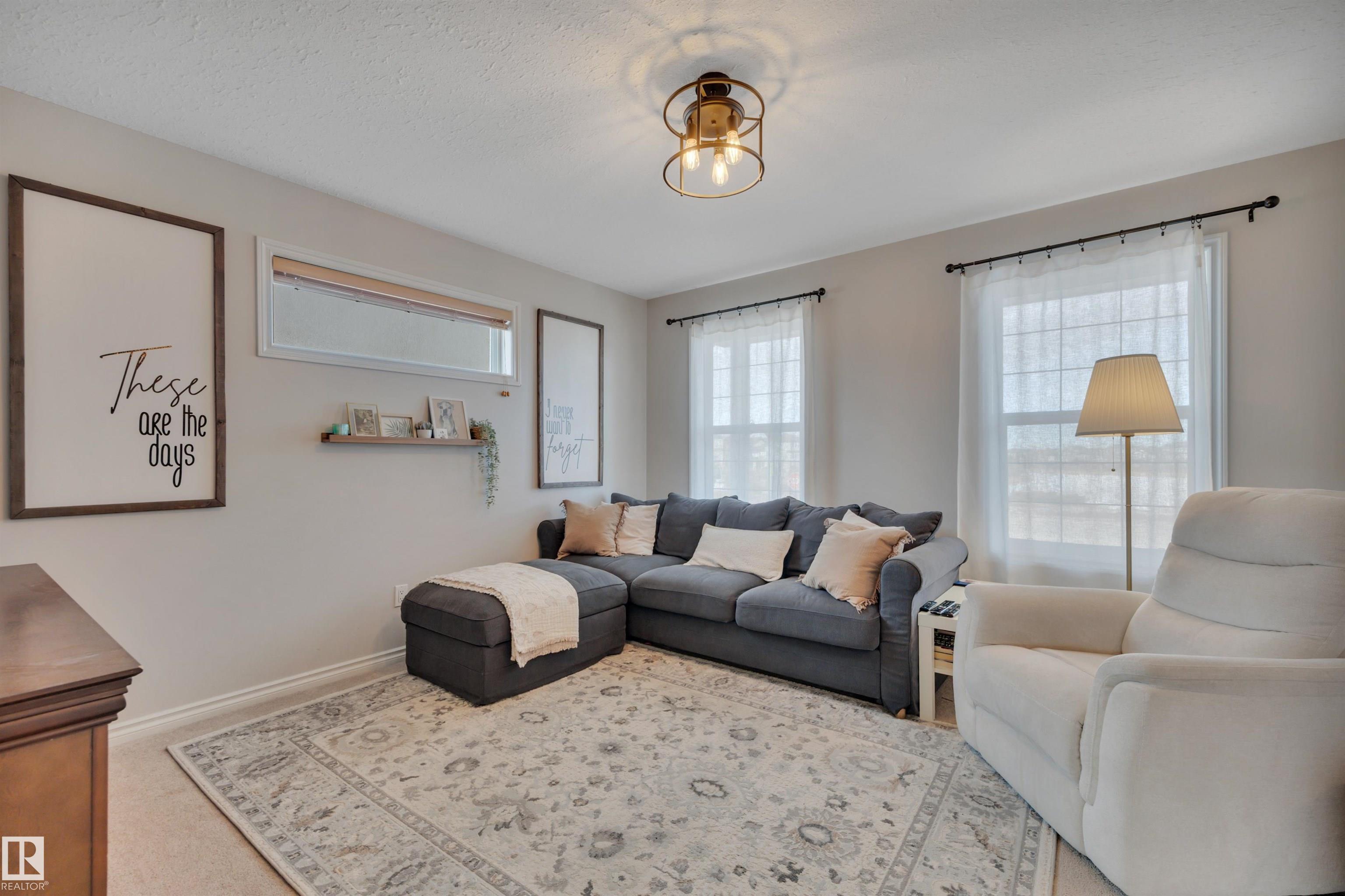 Photo 9 at 79 Suntree Promenade, Suntree, Leduc