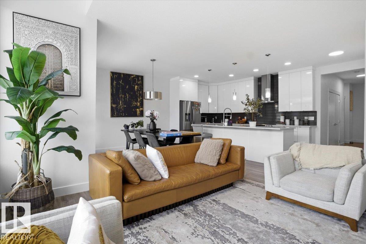 Photo 4 at 16624 32 Avenue SW, Glenridding Ravine, Edmonton