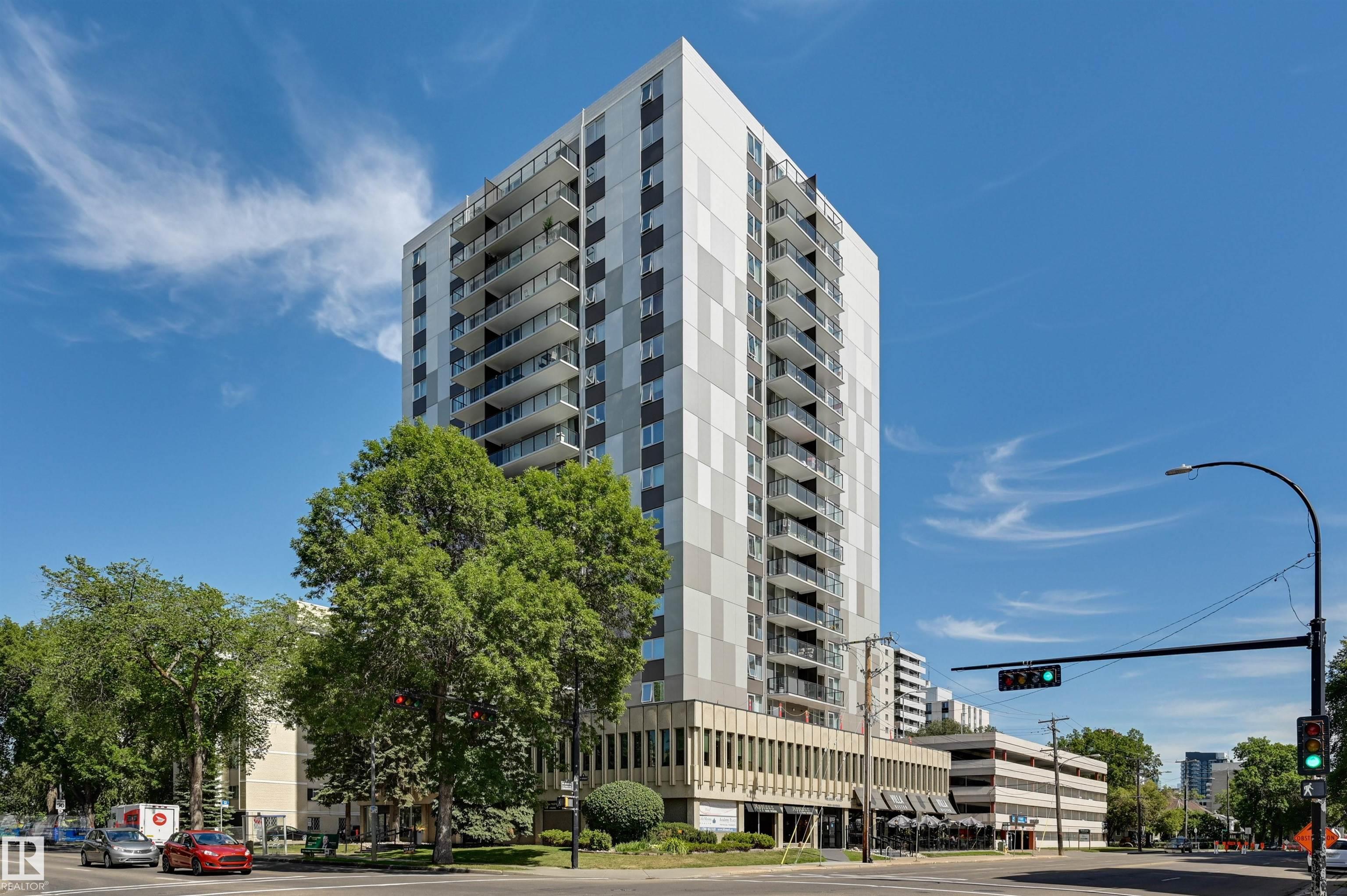 802 - 10011 116 Street NW, Wîhkwêntôwin, Edmonton