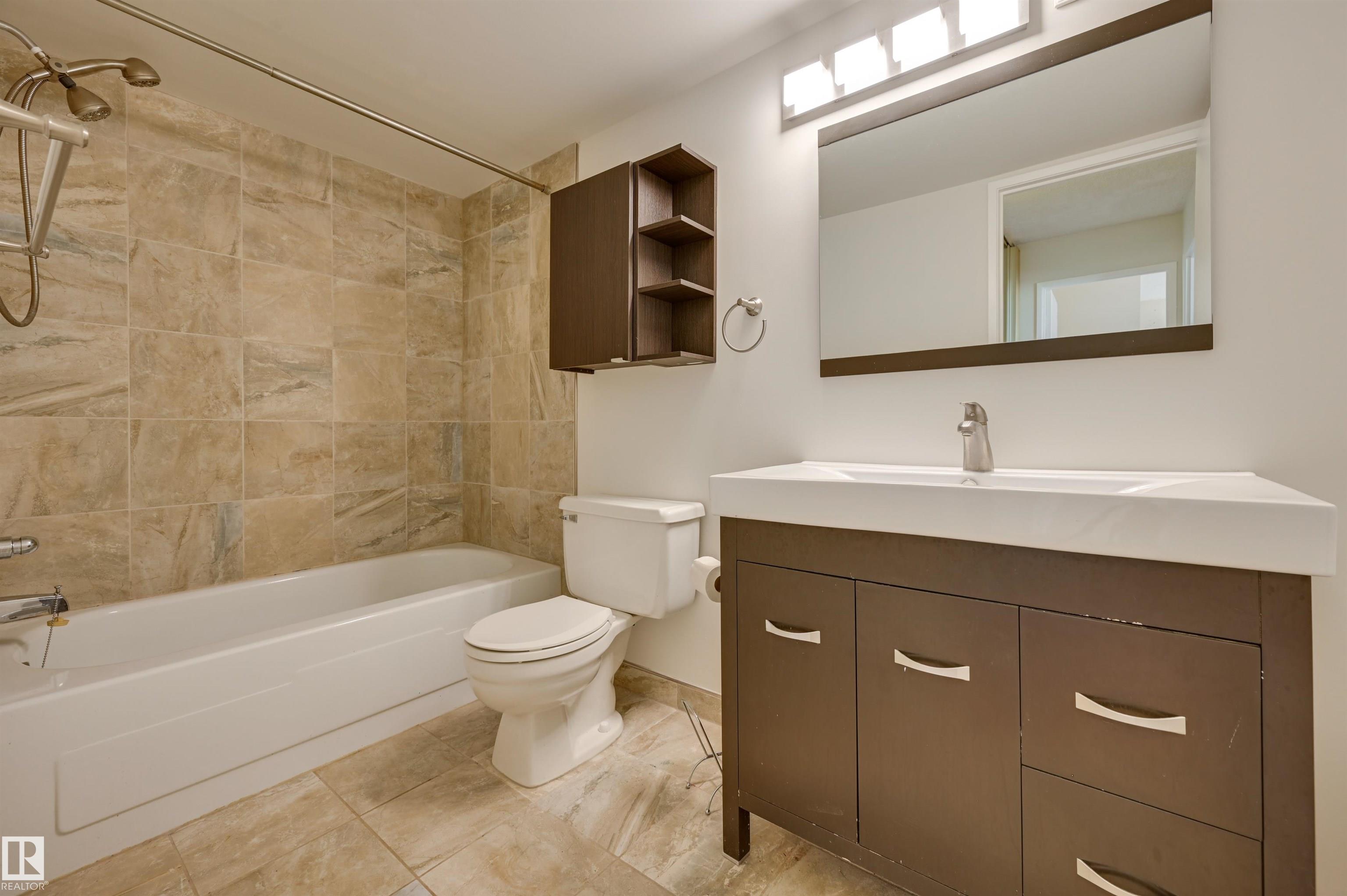 Photo 25 at 802 - 10011 116 Street NW, Wîhkwêntôwin, Edmonton