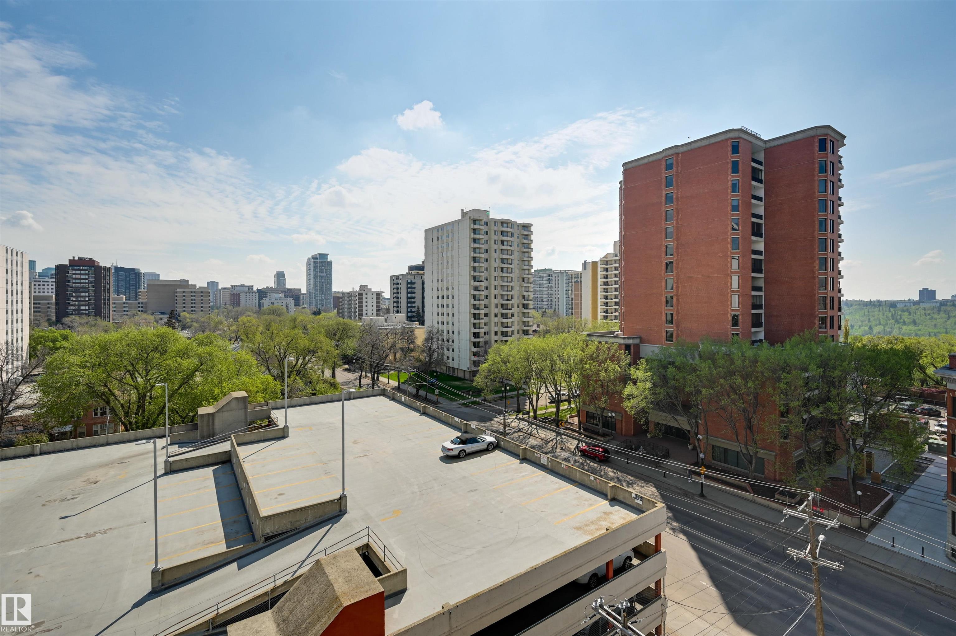 Photo 26 at 802 - 10011 116 Street NW, Wîhkwêntôwin, Edmonton