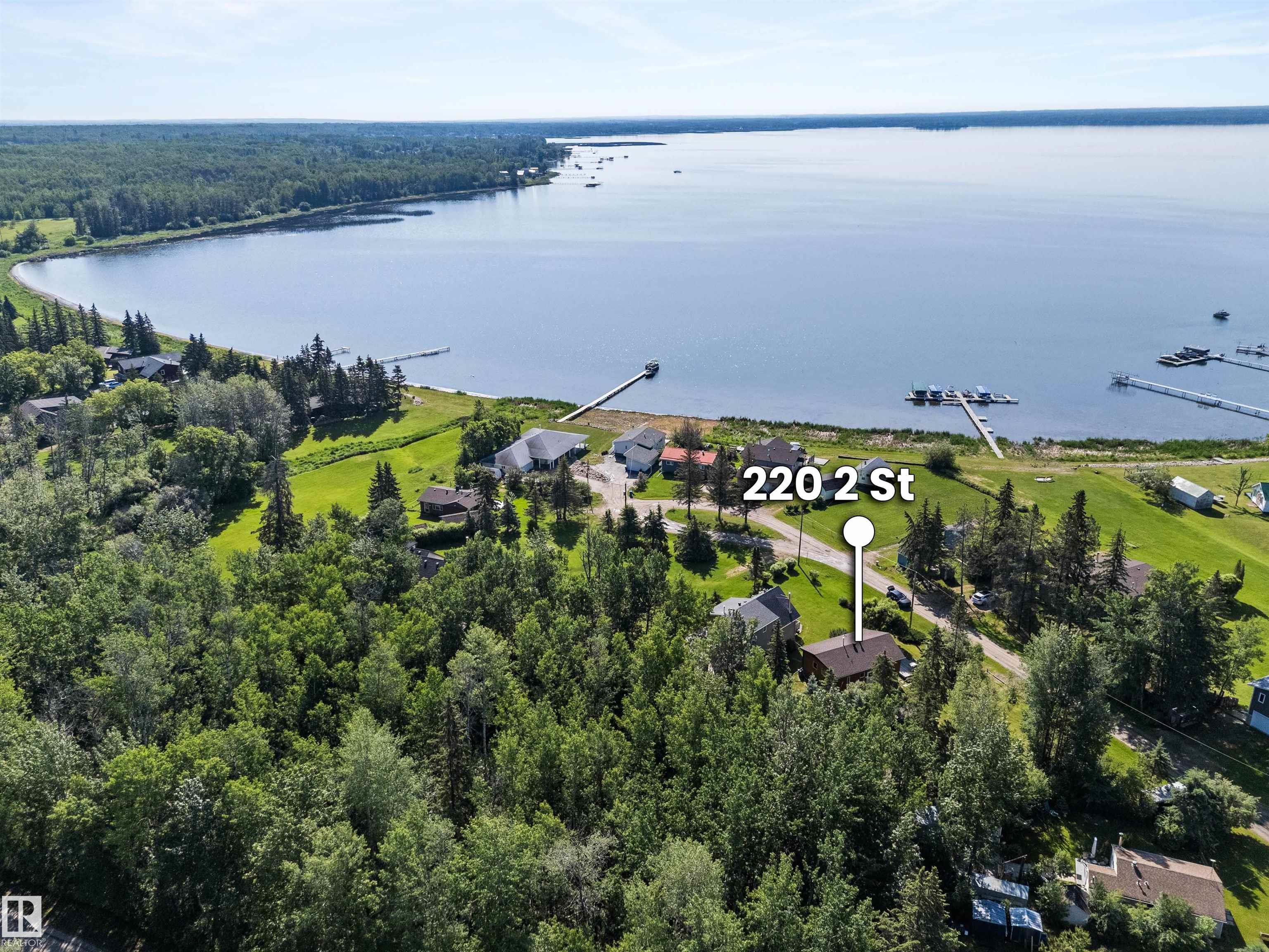 Photo 3 at 220 2 St. Ross Haven, Ross Haven, Rural Lac Ste. Anne County