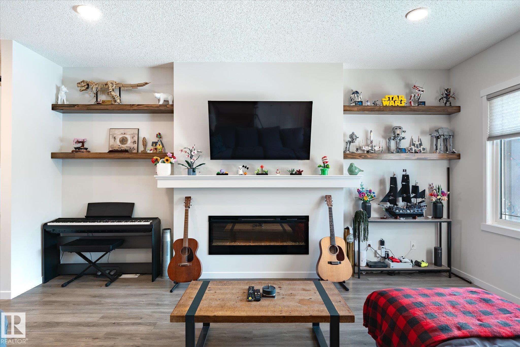 Picture for 17487 77 ST NW