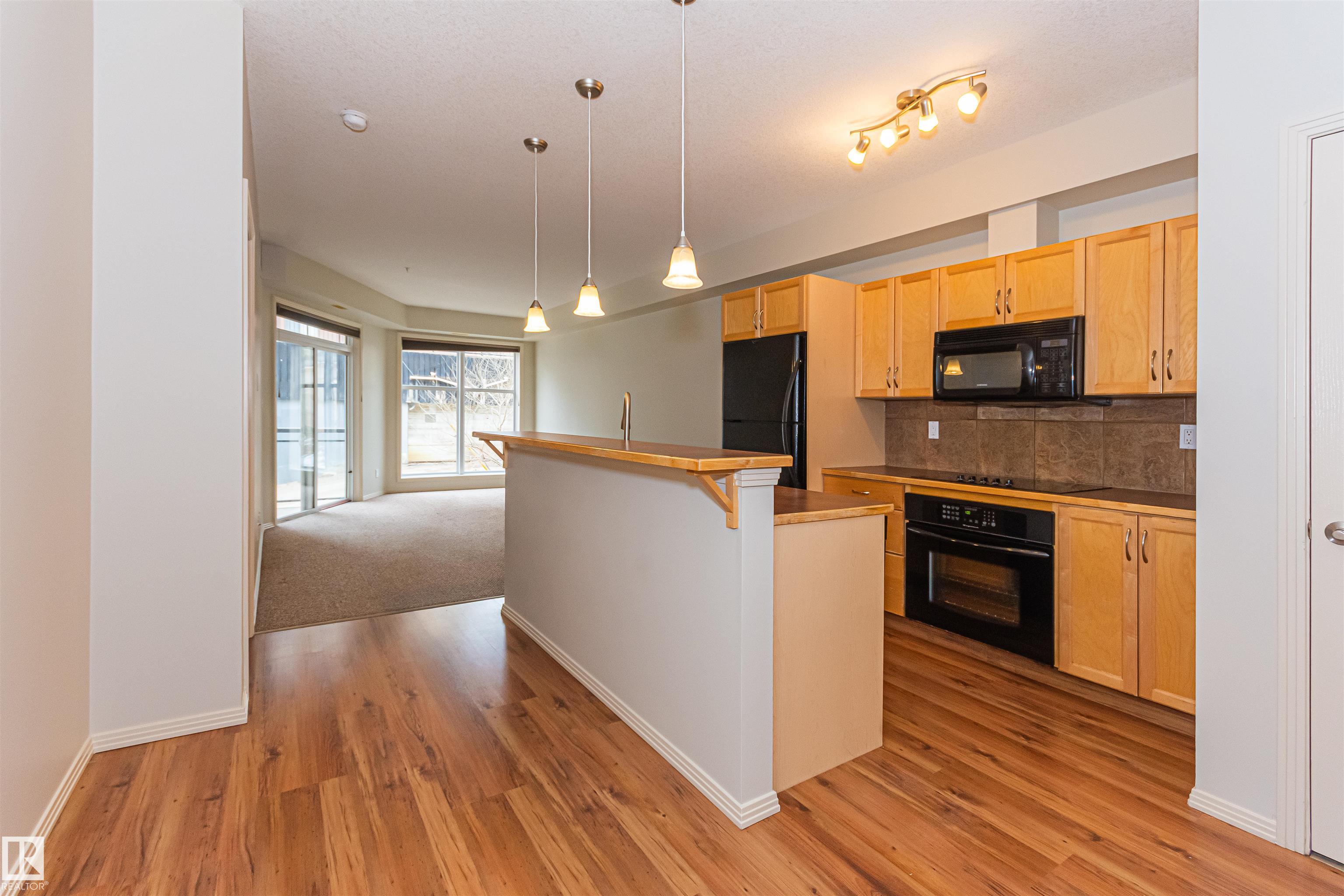 Photo 7 at 415 - 10503 98 Avenue NW, Downtown, Edmonton