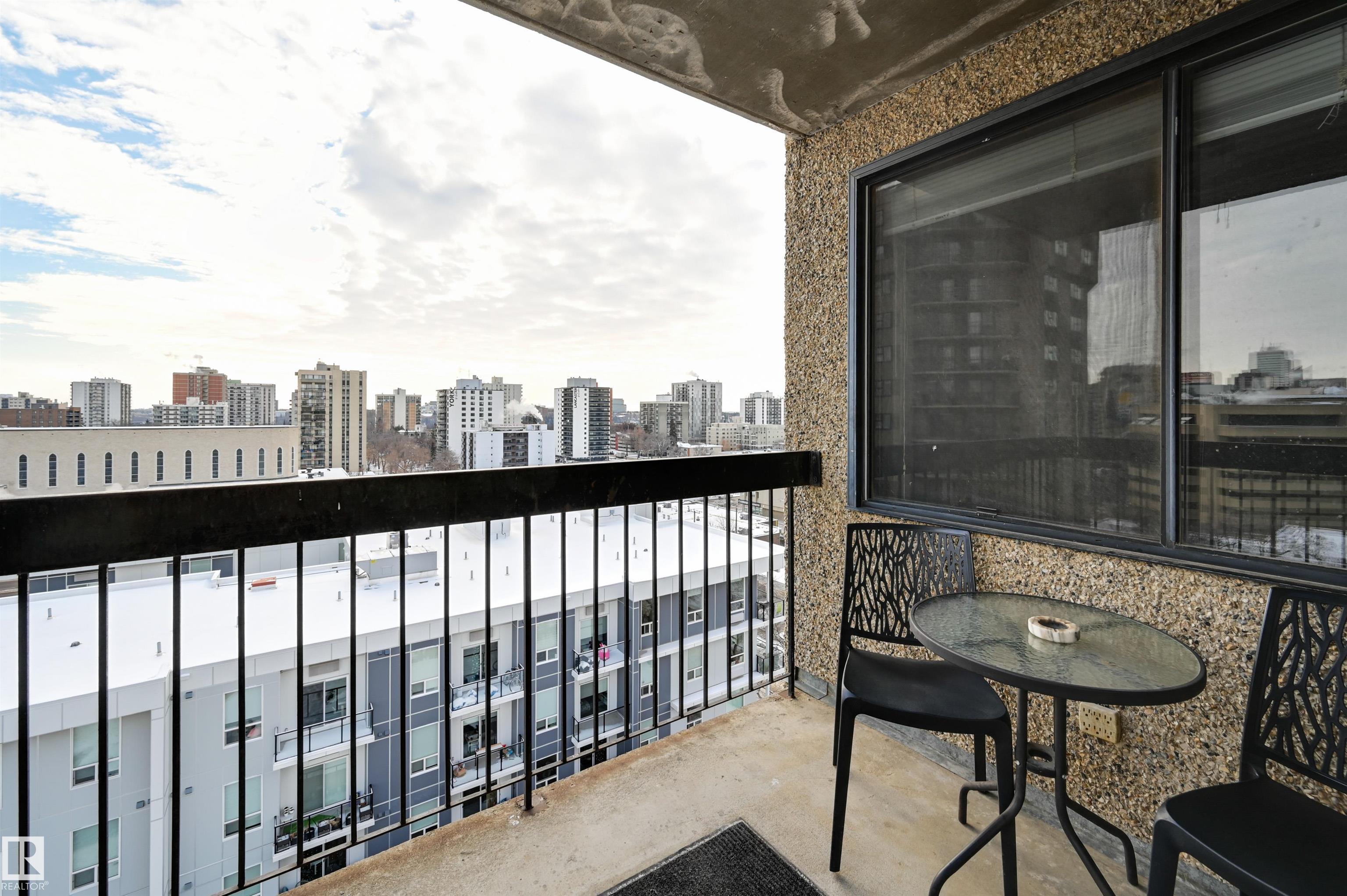 Photo 18 at 1003 - 10155 114 Street NW, Wîhkwêntôwin, Edmonton