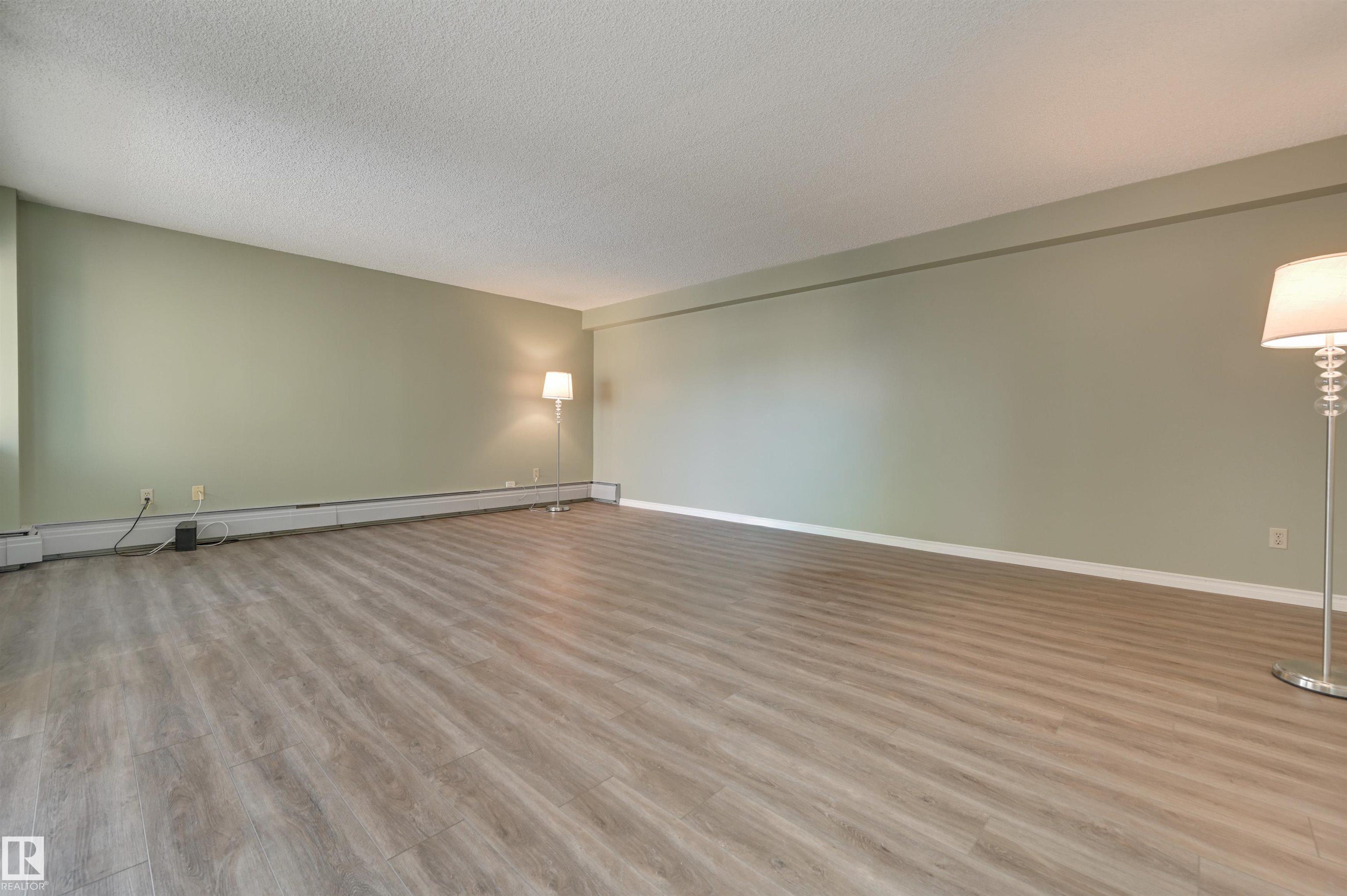 Photo 6 at 1003 - 10155 114 Street NW, Wîhkwêntôwin, Edmonton