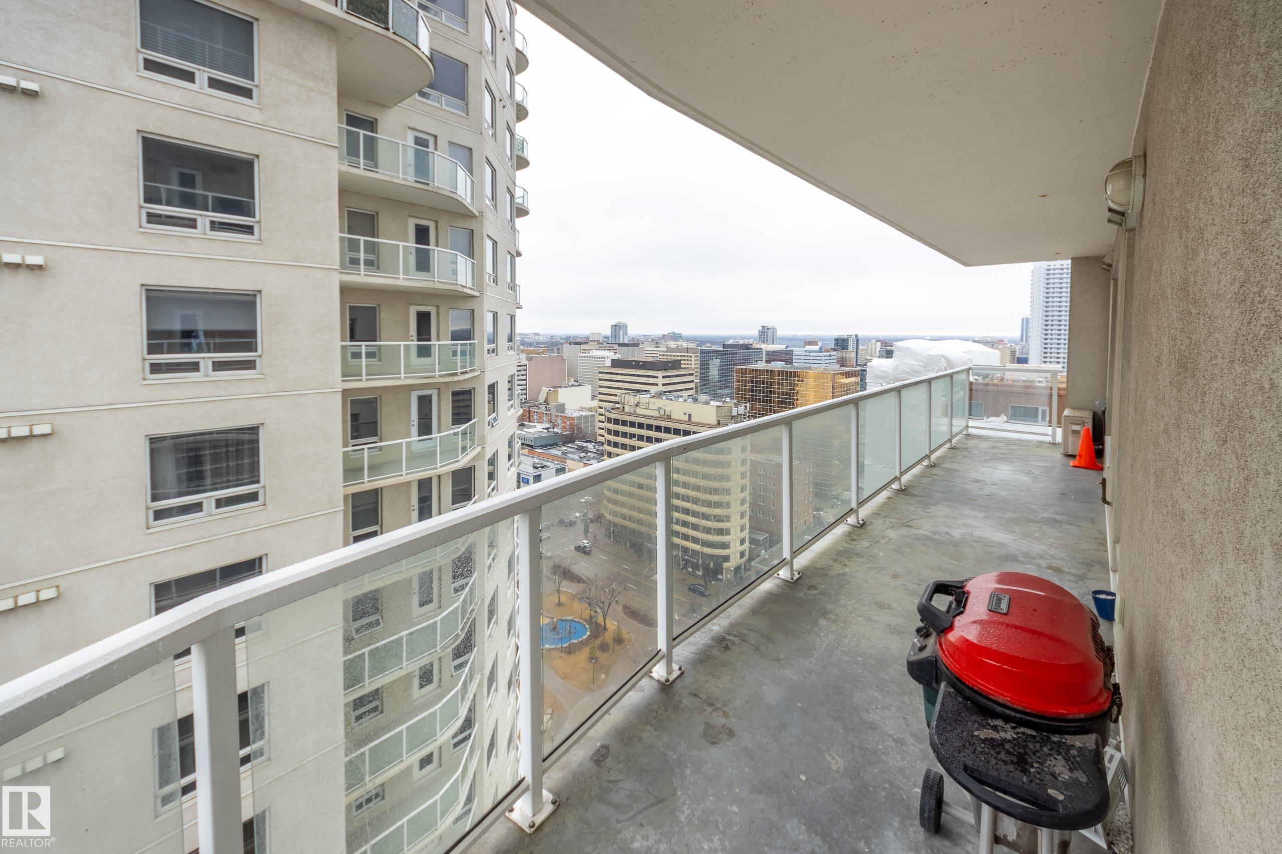 Photo 17 at 2004 - 10152 104 Street NW, Downtown, Edmonton