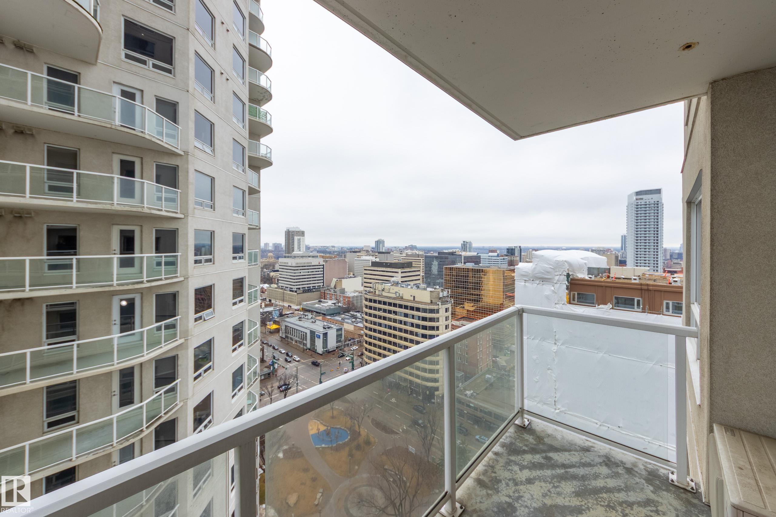 Photo 18 at 2004 - 10152 104 Street NW, Downtown, Edmonton