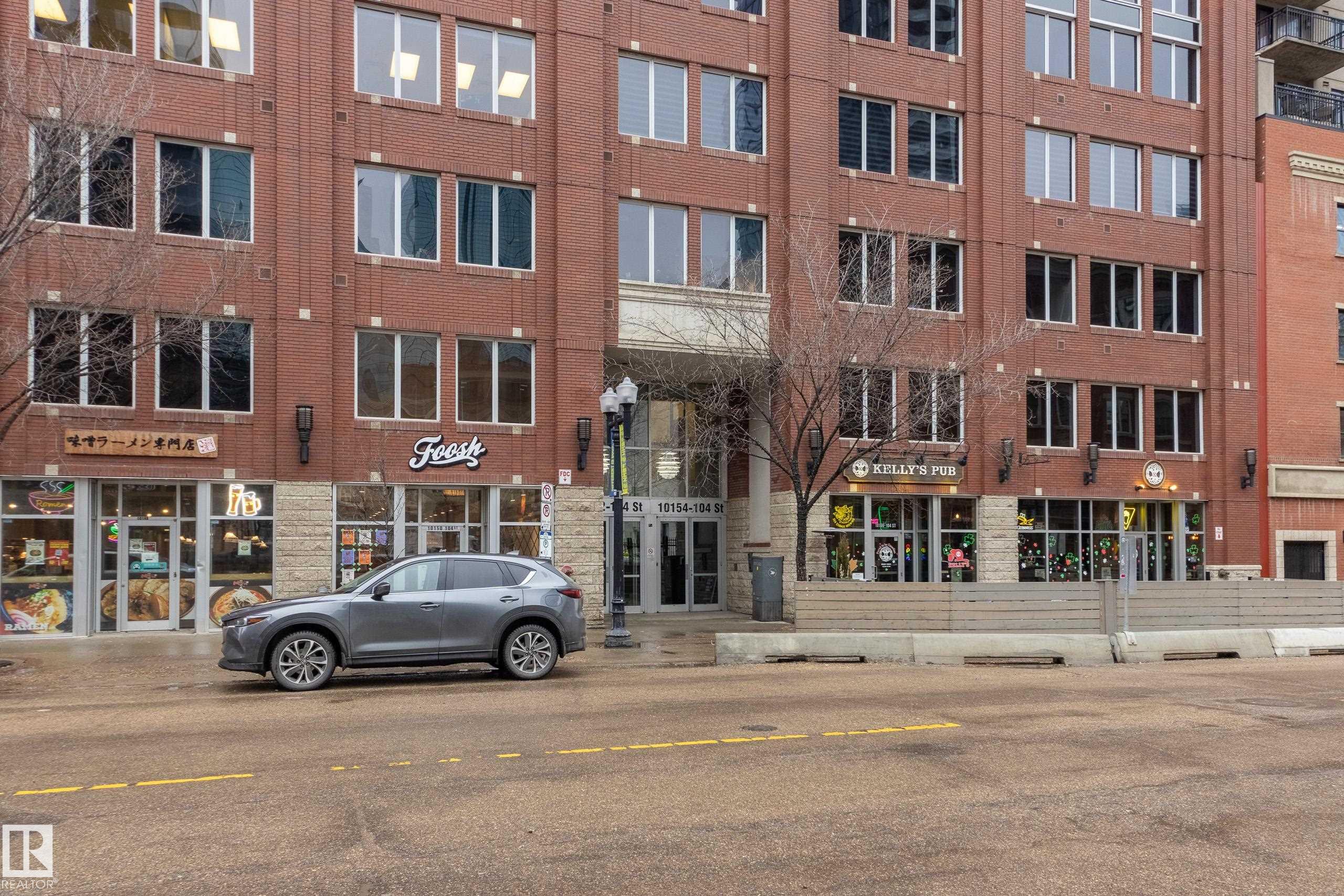 2004 - 10152 104 Street NW, Downtown, Edmonton