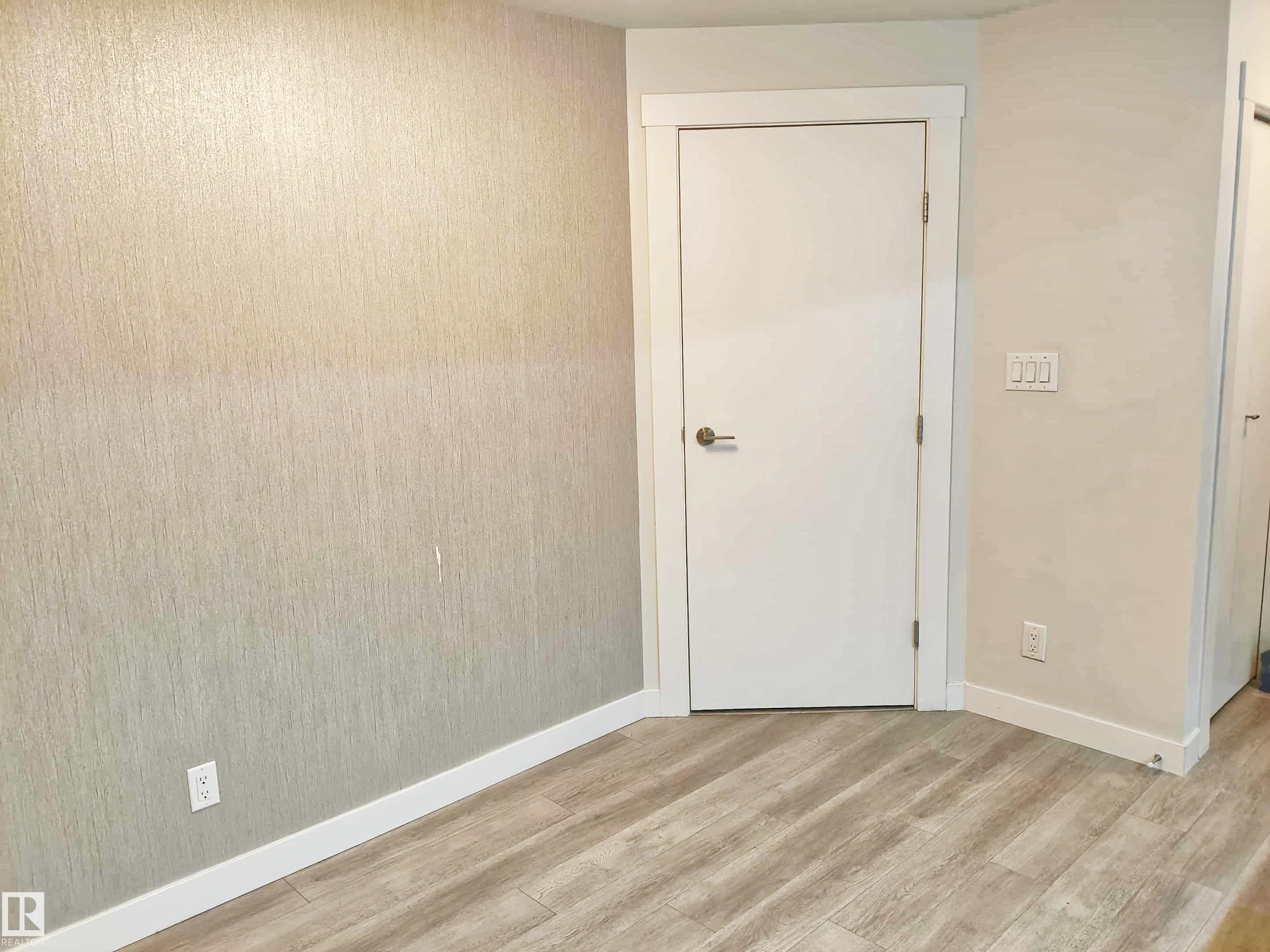 Photo 15 at 2505 - 10410 102 Avenue NW, Downtown, Edmonton